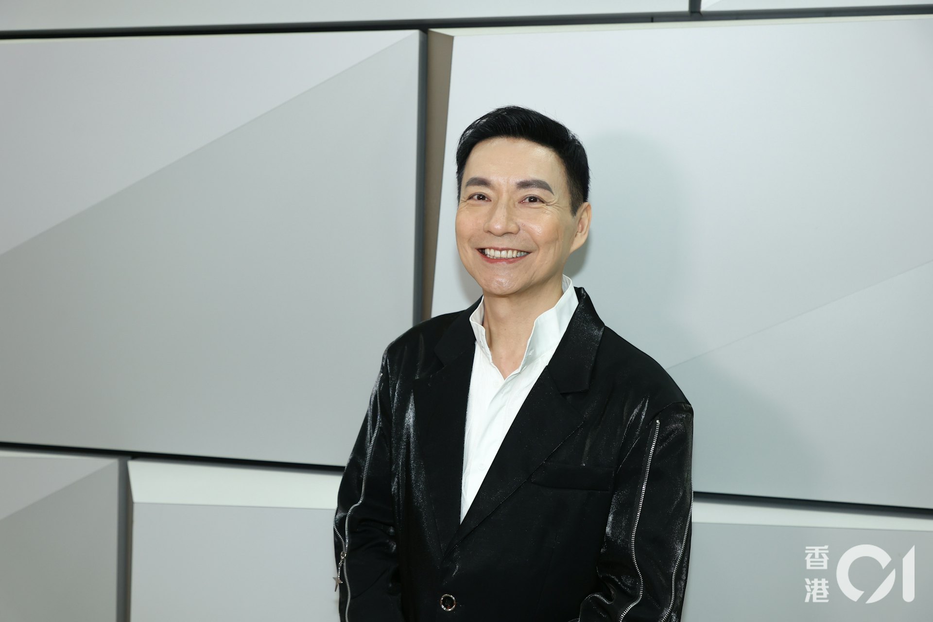 曾航生獲邀出席《中華人民共和國成立77周年文藝晚會》並擔任表演嘉賓。