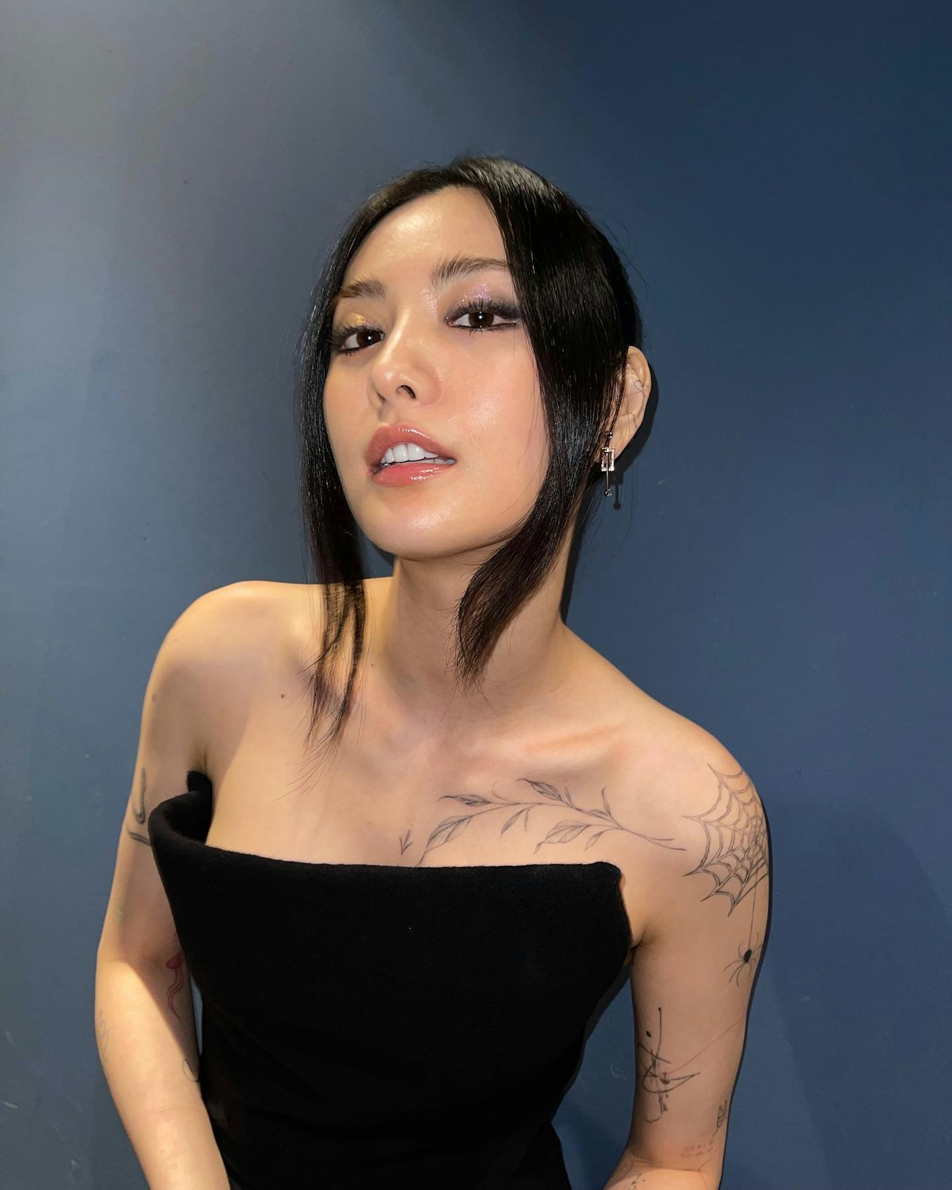 Nana曾經有大面積紋身。(Instagram@jin_a_nana)