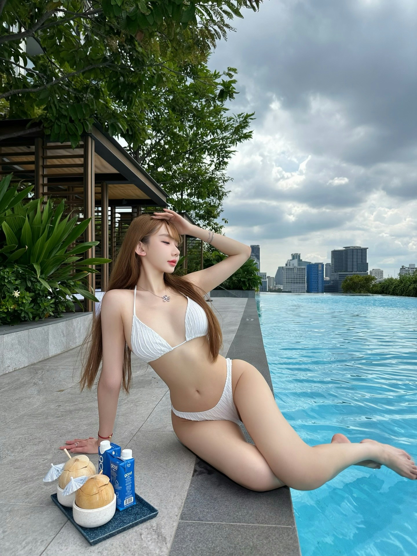 火辣身材。(ig@cbbheree)