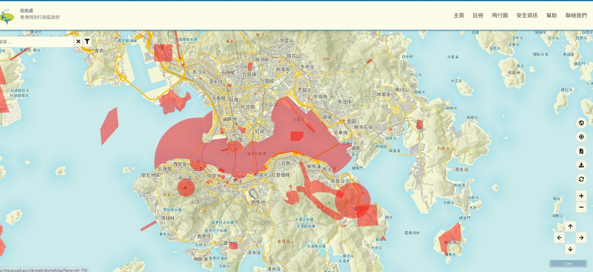 根據民航處網站顯示,扯旗山(太平山)山頂、維港上空及岸邊一帶均為禁飛區。(民航處網頁)