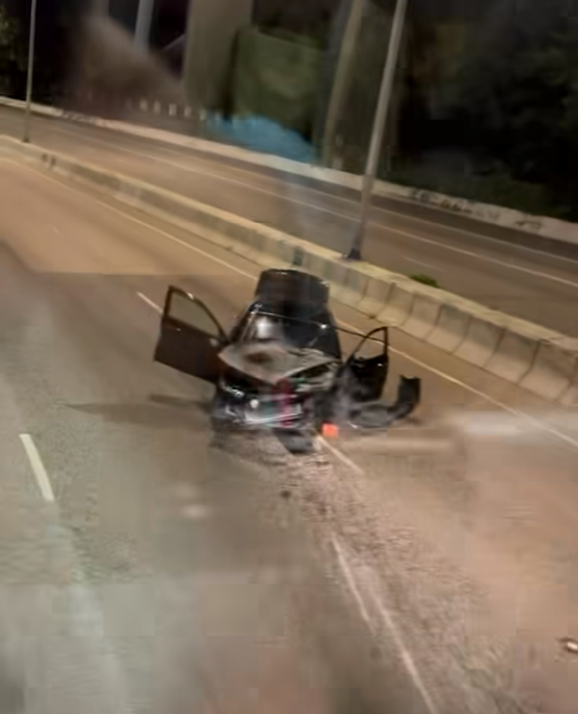 屯門公路發生4車相撞交通意外。(Rimac Anders/屯門公路塞車關注組)