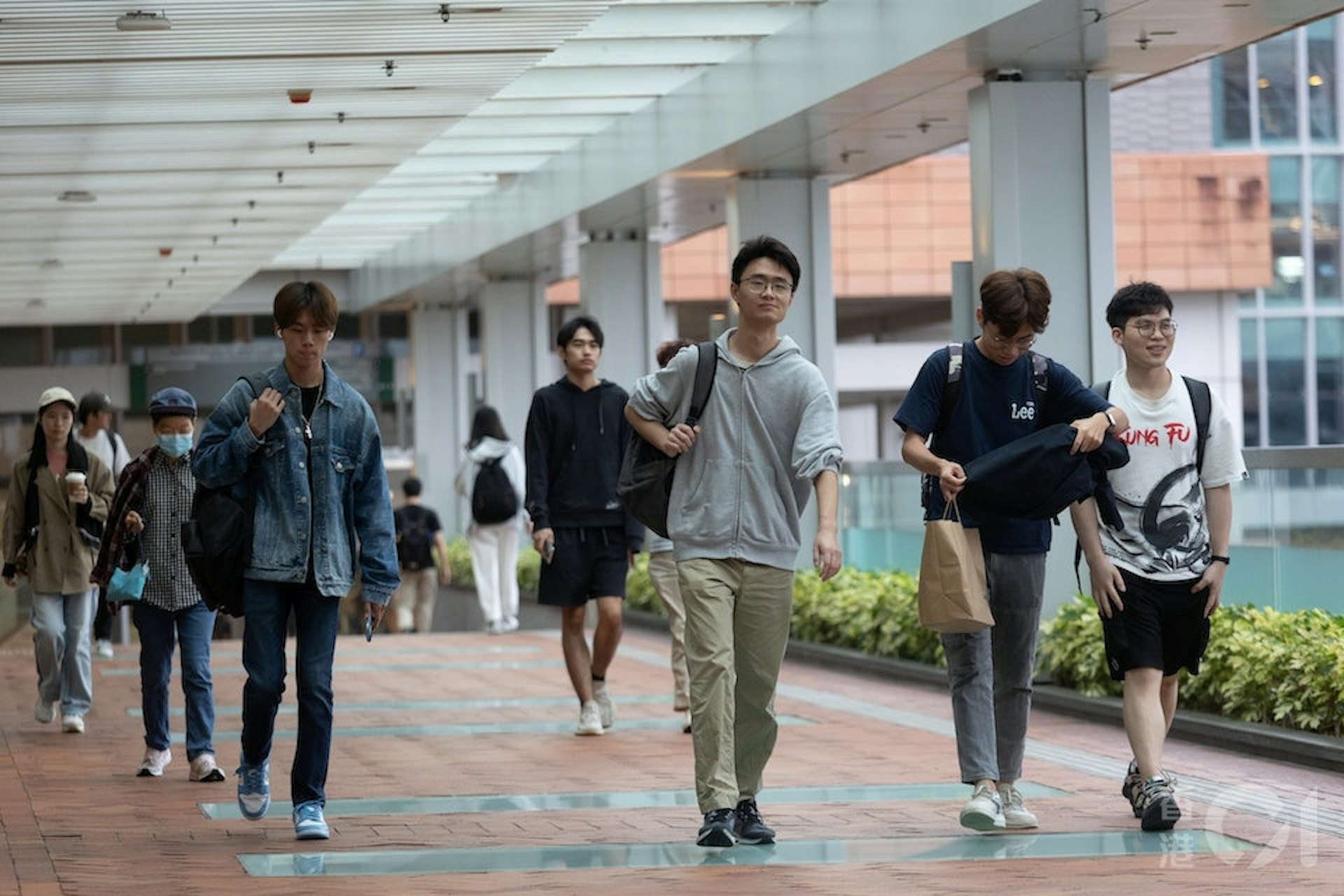 八大非本地生学费续涨!港大医学牙医年费飙至59万,涨幅超1.4倍 八大非本地生学费续涨!港大医学牙医年费飙至59万,涨幅超1.4倍