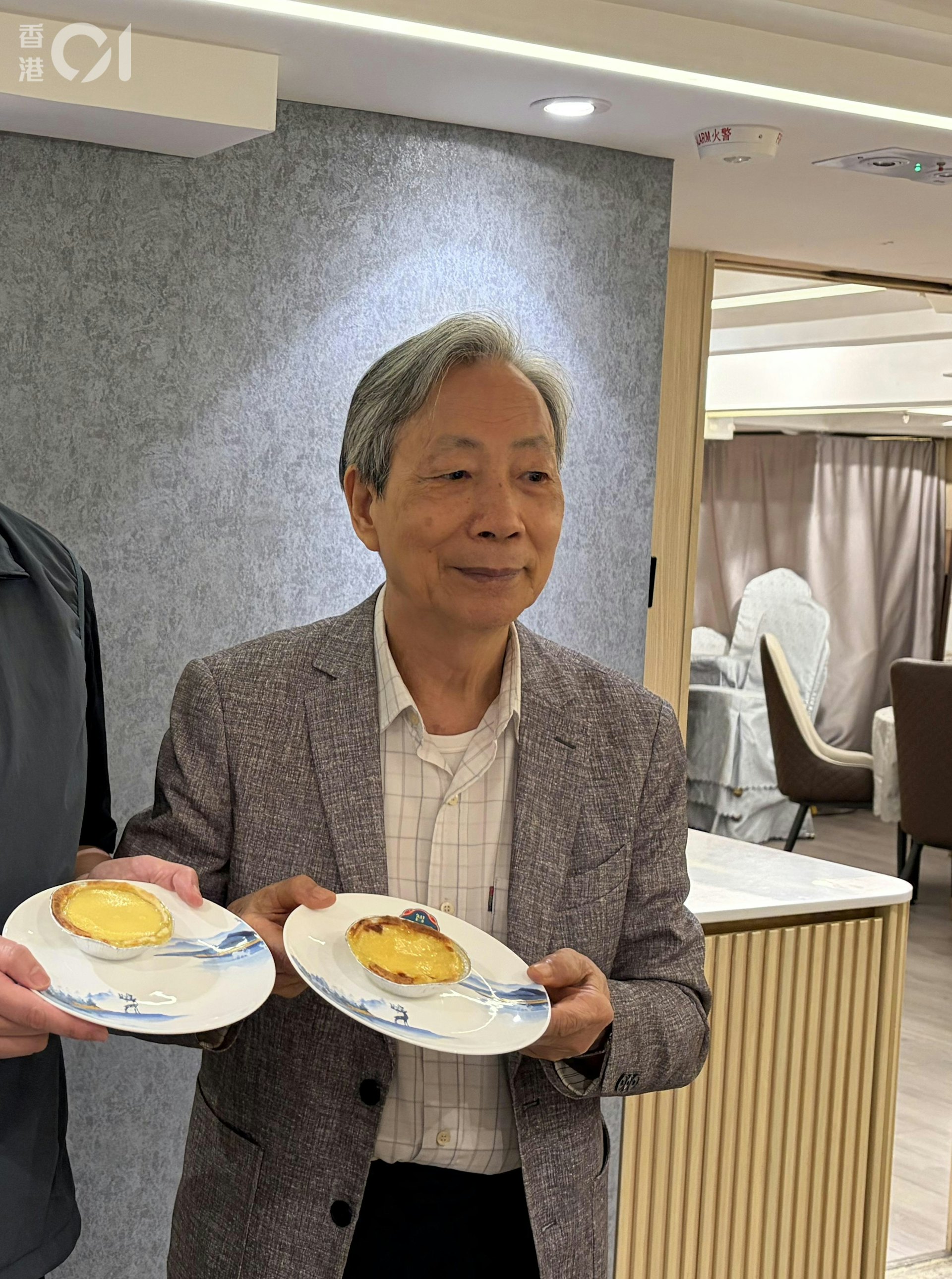 人稱「嘉美雞之父」的郭銘祥今日(6日)接受《香港01》訪問親解向自由黨派雞的原因。