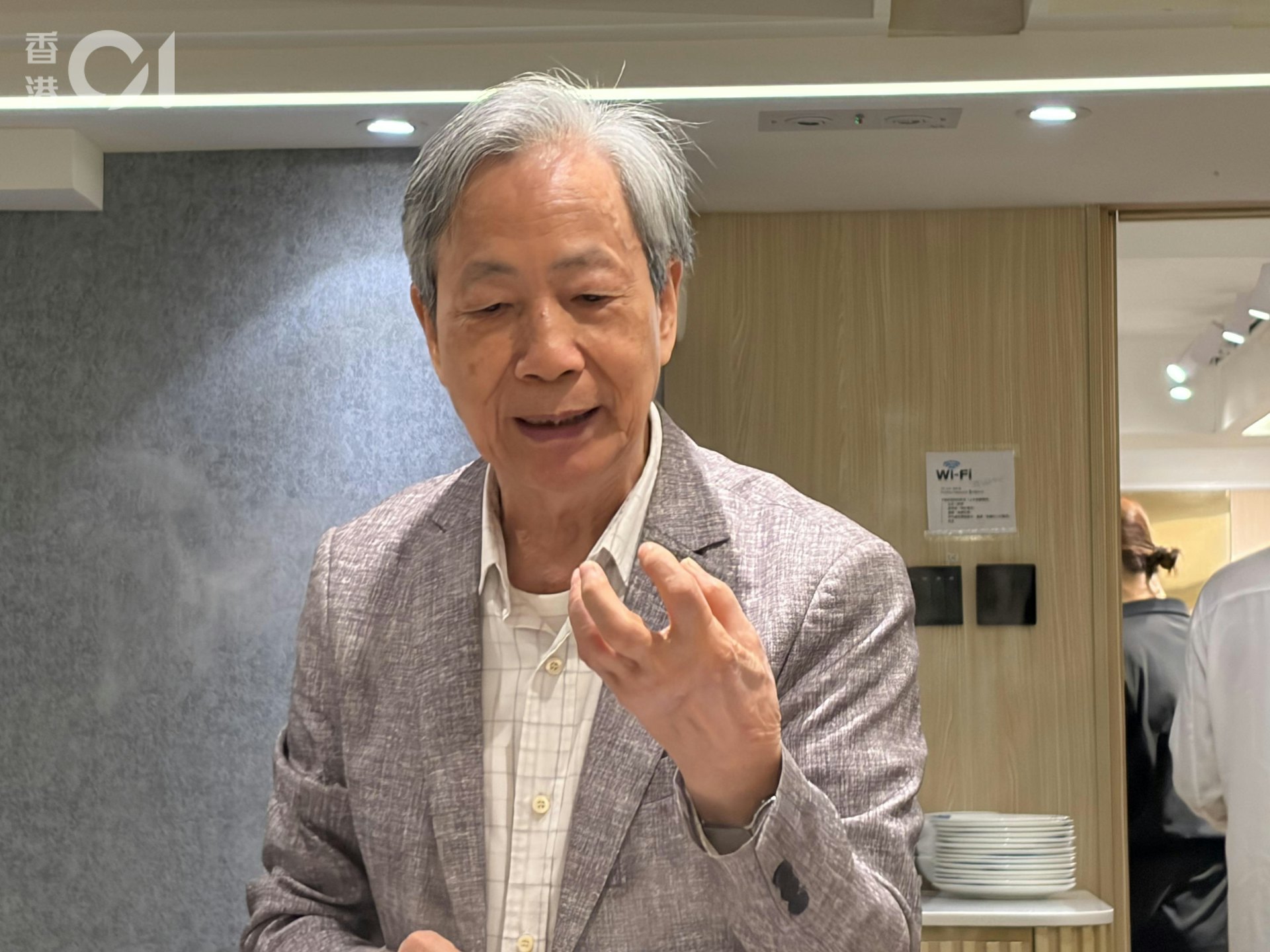 人稱「嘉美雞之父」的郭銘祥今日(6日)接受《香港01》訪問親解向自由黨派雞的原因。