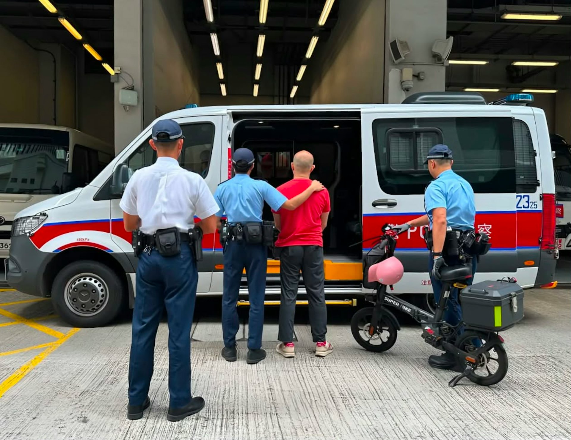 香港油尖旺区交通执法力度空前:单月开出902张违例泊车告票,前三季度累计逾12万张 香港油尖旺区交通执法力度空前:单月开出902张违例泊车告票,前三季度累计逾12万张