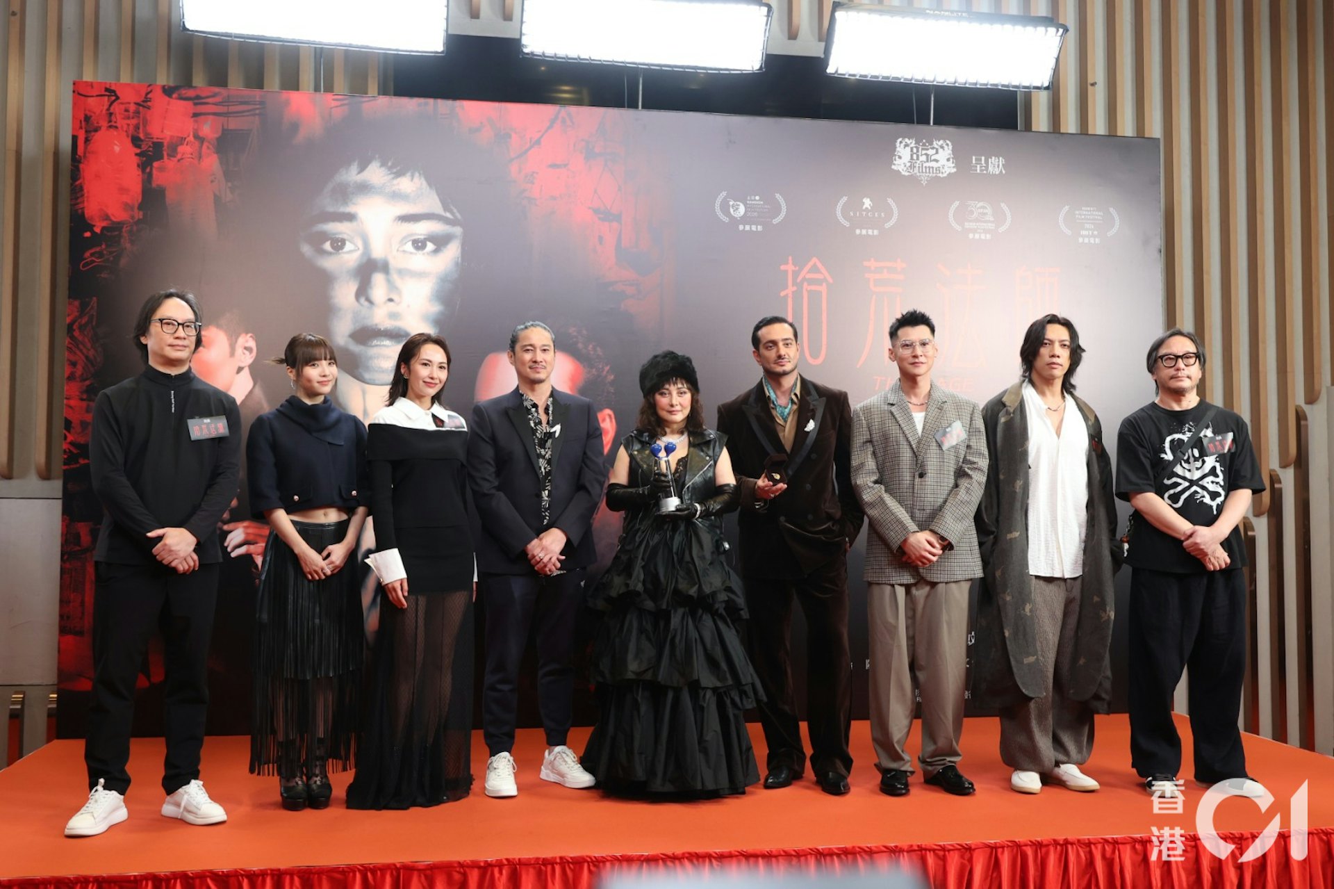 《拾荒法師》首映禮何超儀獲國際殊榮 新人Iman挑戰全粵語演出 《拾荒法師》首映禮何超儀獲國際殊榮 新人Iman挑戰全粵語演出