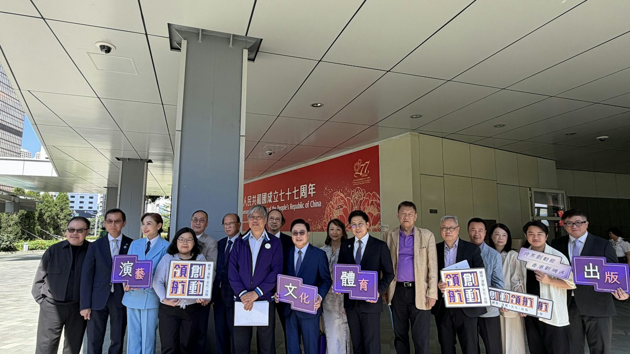 李靜、爾冬陞、貝鈞奇首日報名競逐選委 中秋出獄黃百鳴未爭連任