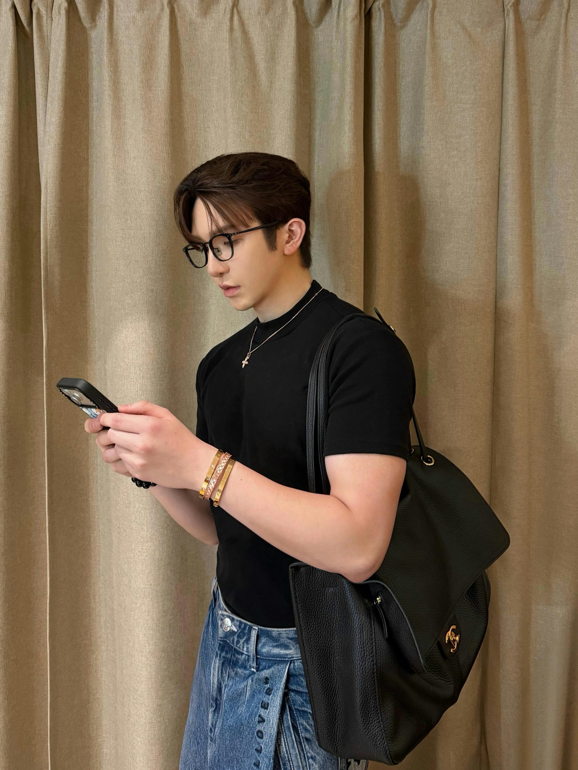 Anson Lo有不少名牌手袋!(IG/@ansonlht)