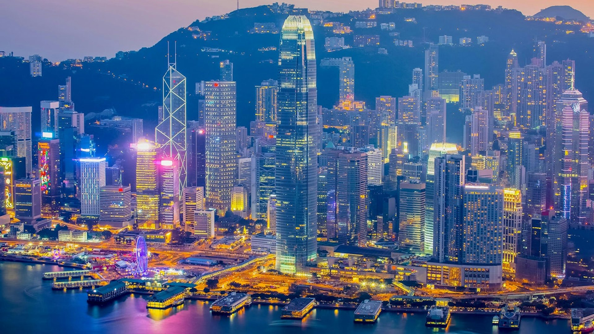 菲沙報告再證香港自由之都地位,唱衰論調該終結了 菲沙報告再證香港自由之都地位,唱衰論調該終結了