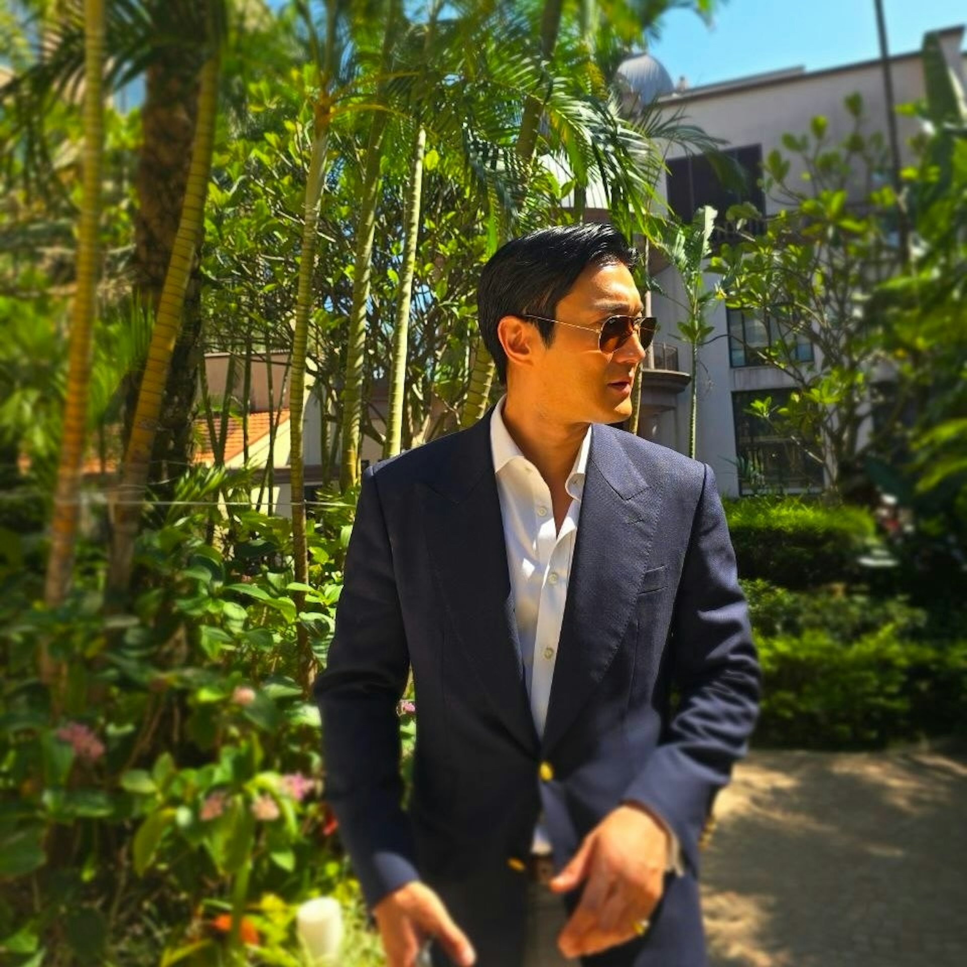 崔始源一向都被粉絲指自帶「CEO感」,高富帥形象入血。(IG/@siwonchoi)