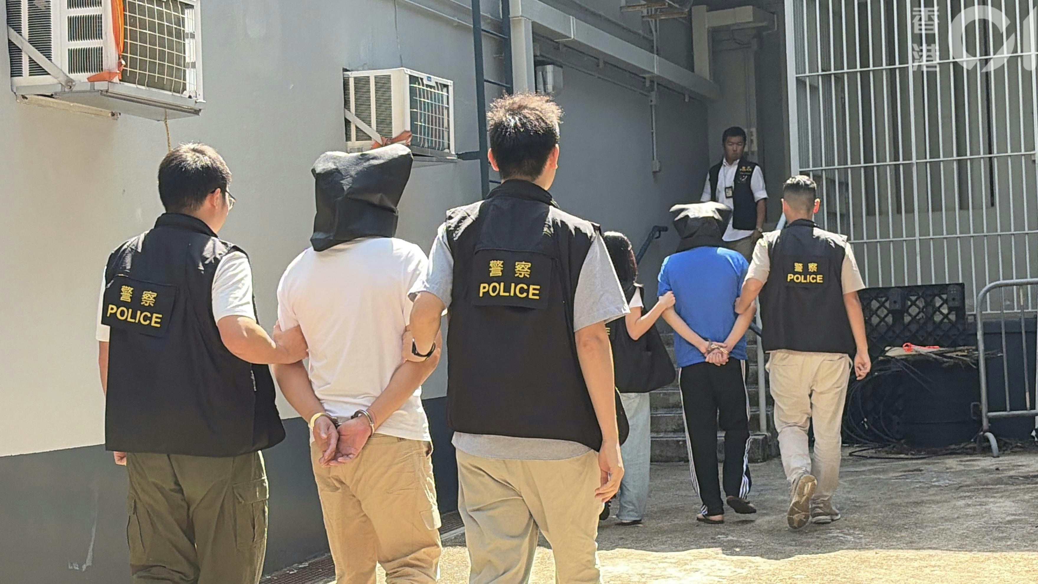 警方拘捕兩名男子,正追緝在逃主腦。