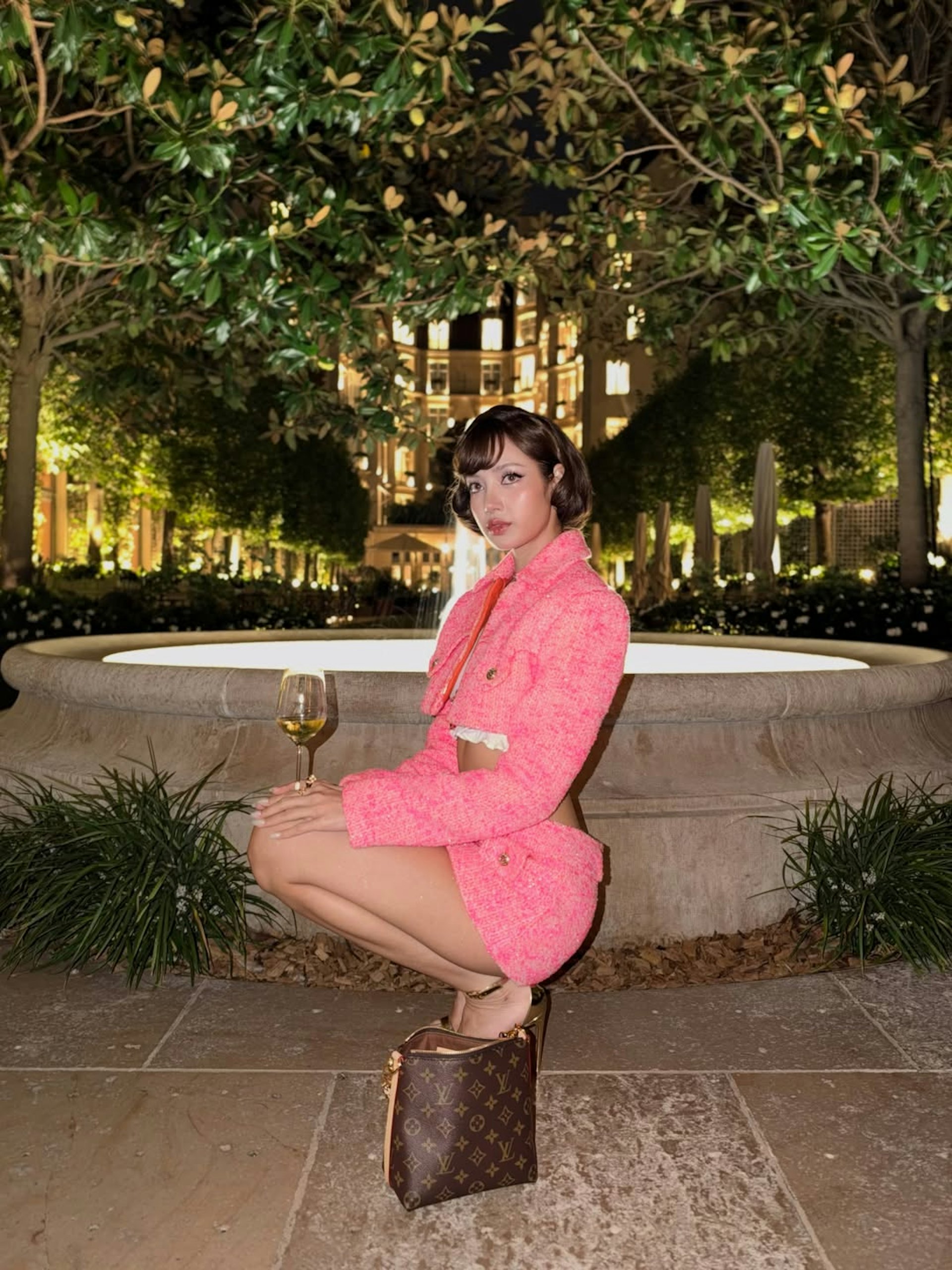 大騷螞蟻腰。(IG@lalalalisa_m)