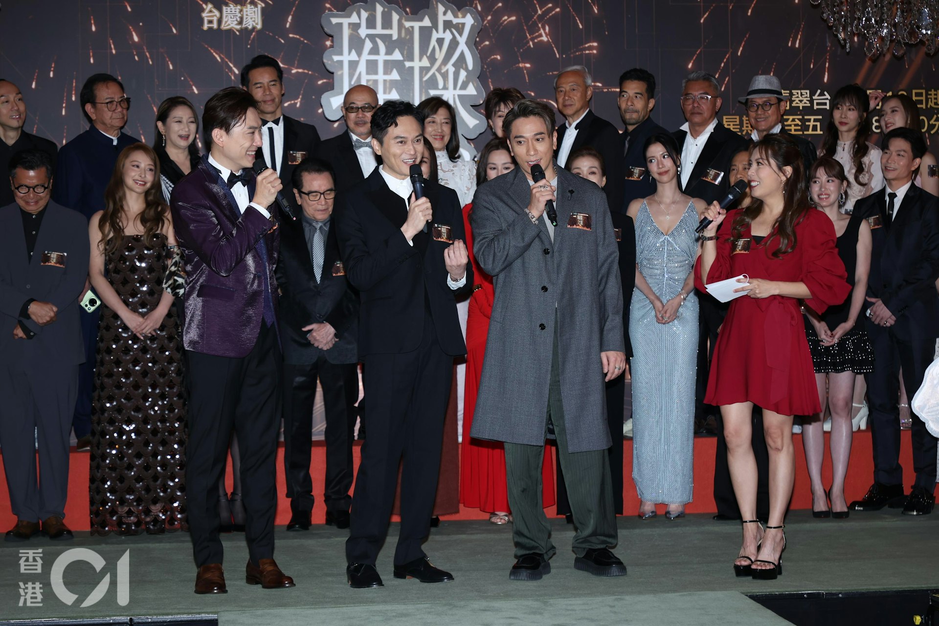 張智霖指吳卓羲角色很「好色」。