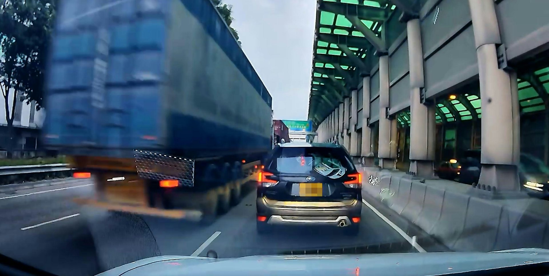 屯門公路連環撞車事件深度解析:凌志司機澄清誤會與多宗事故時序 屯門公路連環撞車事件深度解析:凌志司機澄清誤會與多宗事故時序