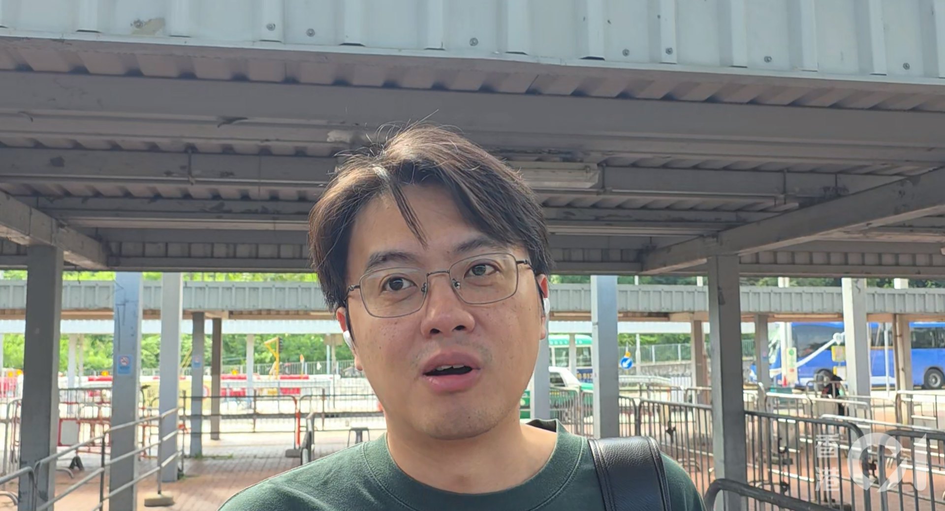 陳先生經常來往兩地工作,期待日後使用新皇崗口岸過關。