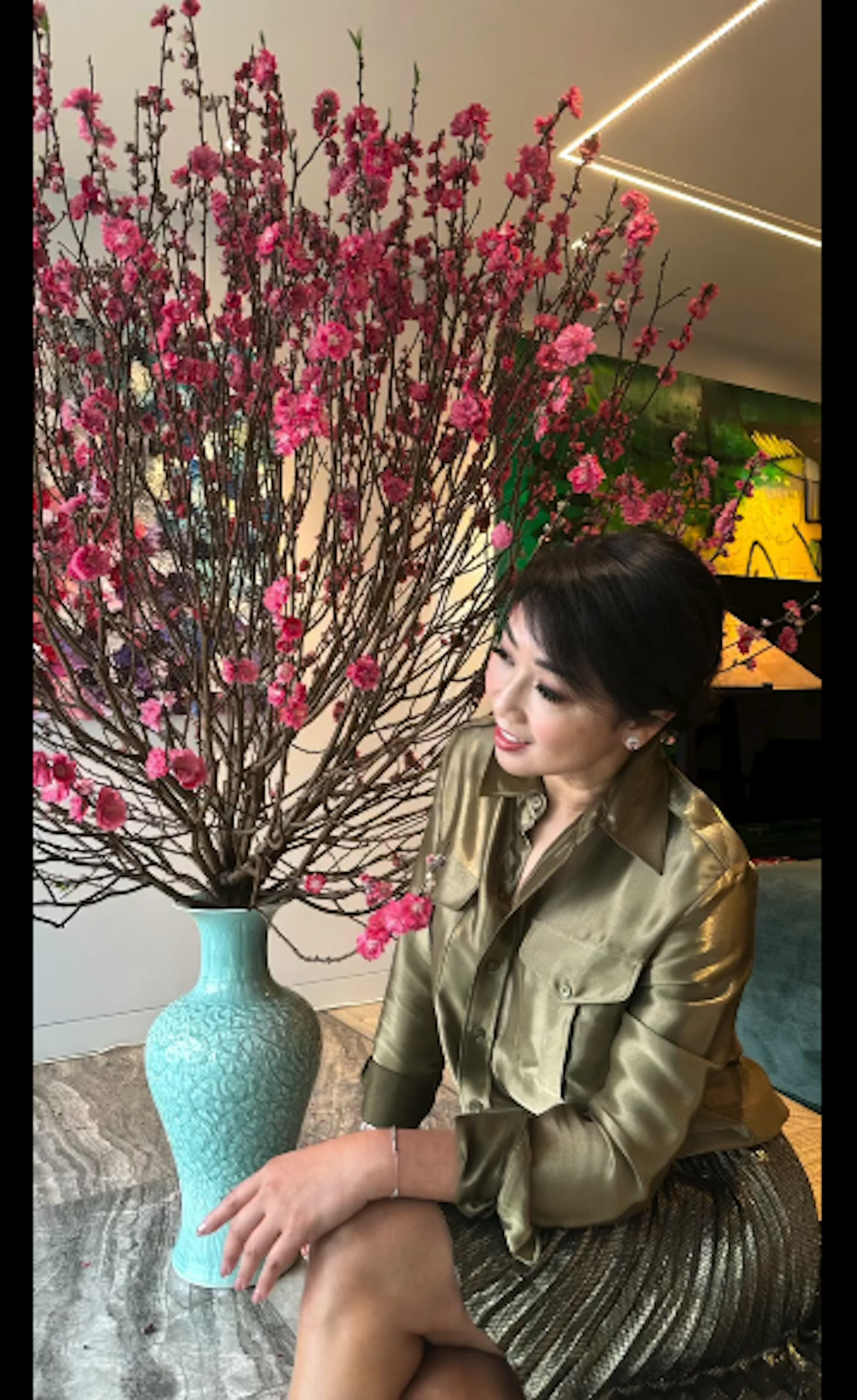 59歲依然貴氣逼人。(IG@karen.suen)