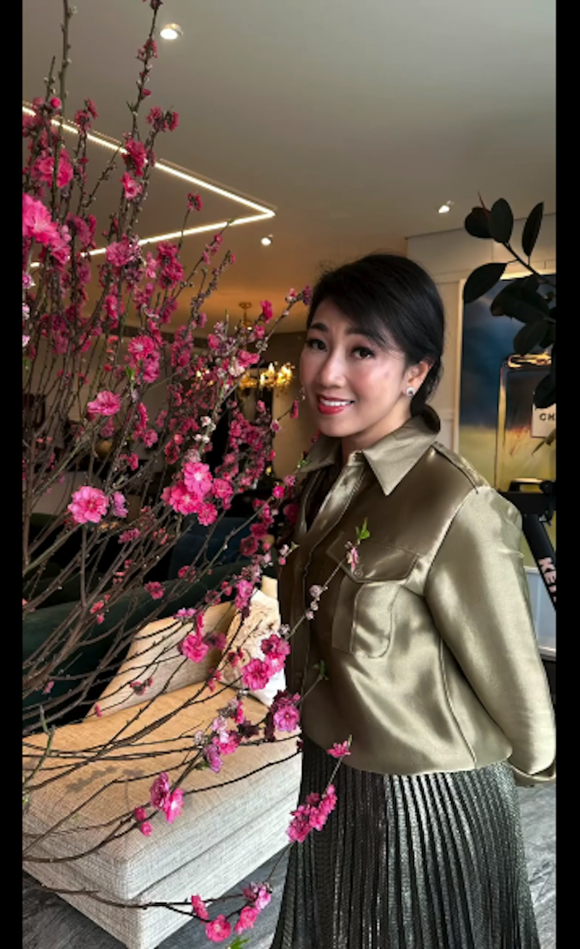 孫名翠59歲近照曝光保養絕佳 珠寶品牌紅遍中東皇室 孫名翠59歲近照曝光保養絕佳 珠寶品牌紅遍中東皇室