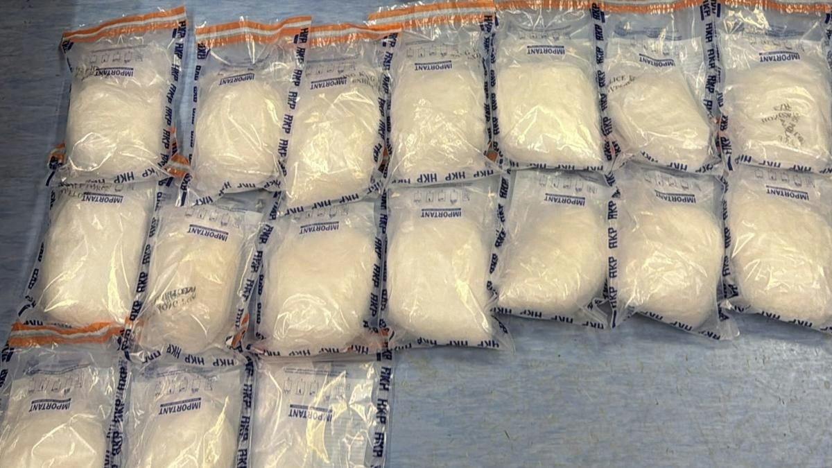 荃灣住宅變販毒中心 警檢值$636萬冰毒 40歲女被捕