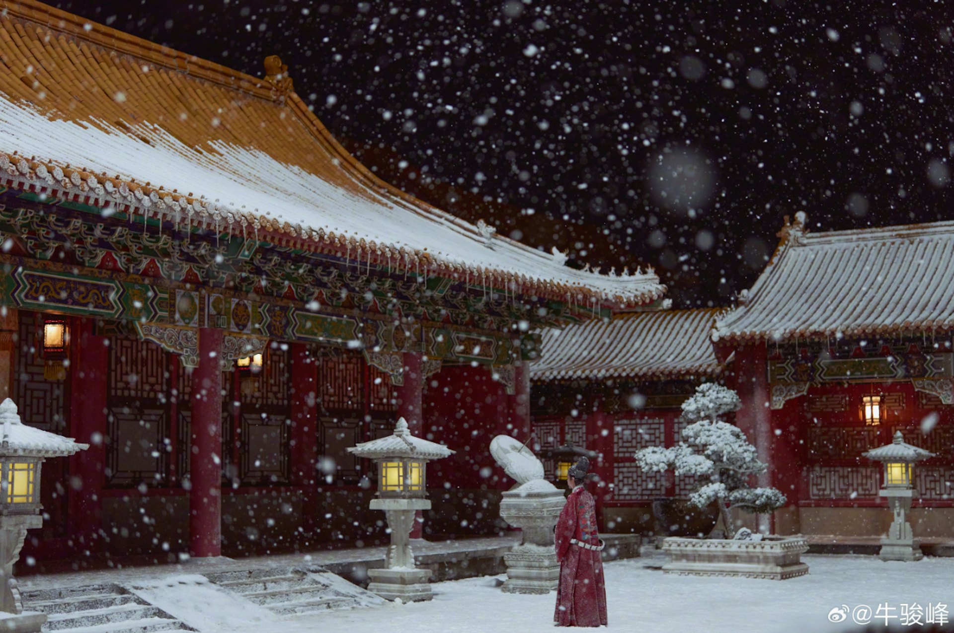 《蘭香如故》寒門探花韓粱大結局於風雪中站立一晚成冰雕!(微博@牛駿峰)