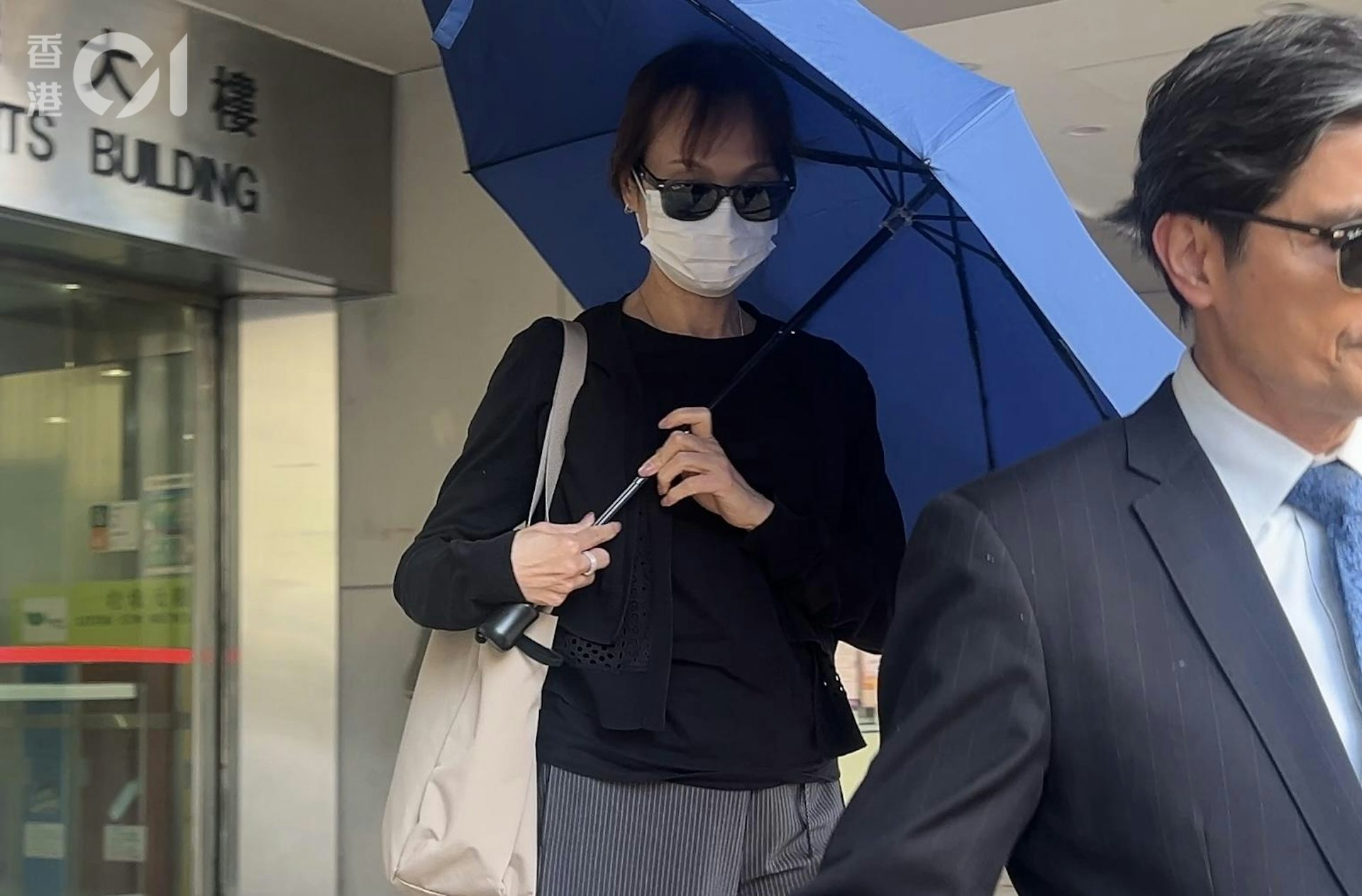 前數碼港女高層涉貪腐案再訊:被控收受初創公司禮品 前數碼港女高層涉貪腐案再訊:被控收受初創公司禮品
