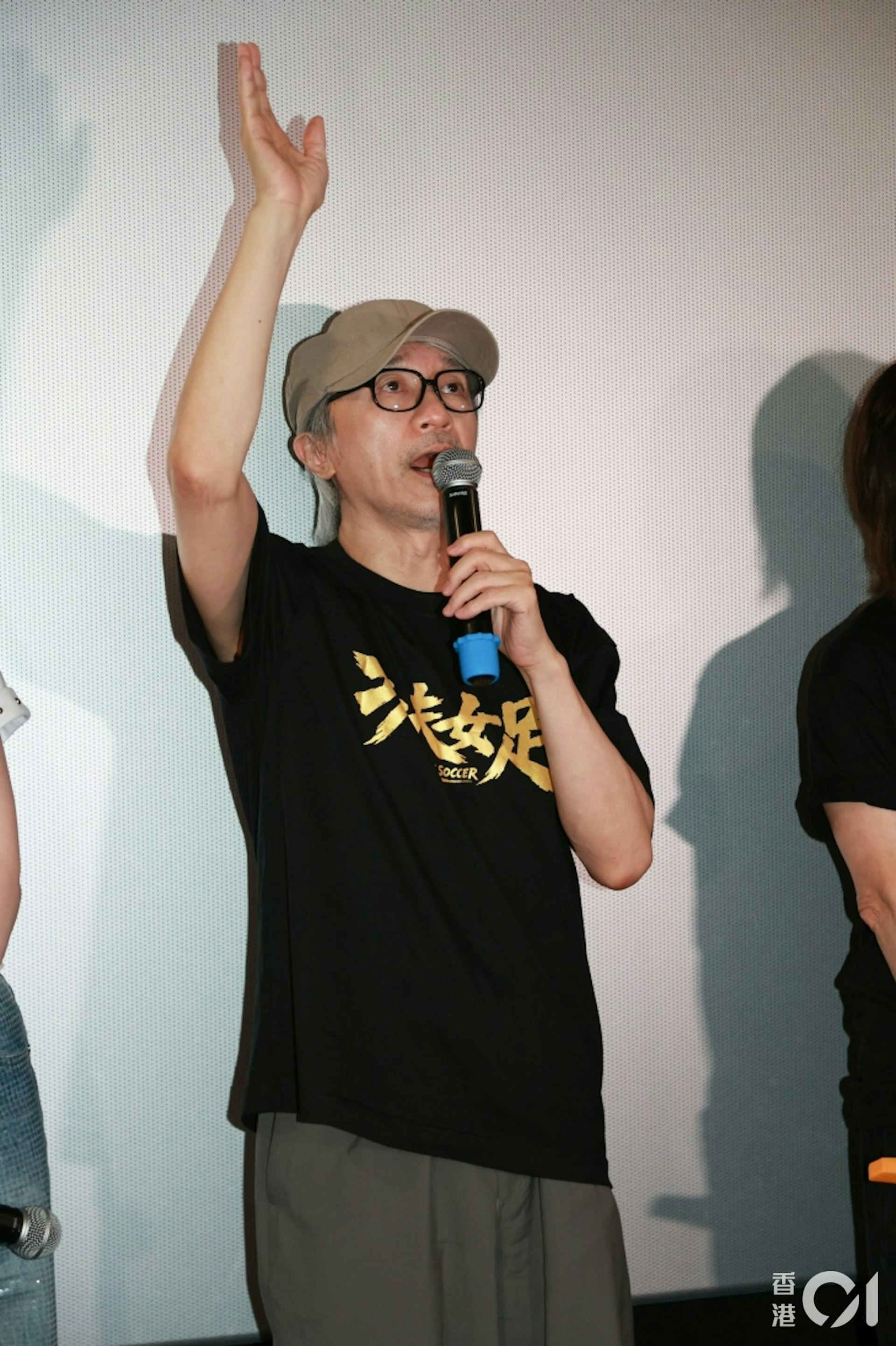 相隔25年,星爺推出《少林足球》的精神續作《功夫女足》,票房同樣大收。