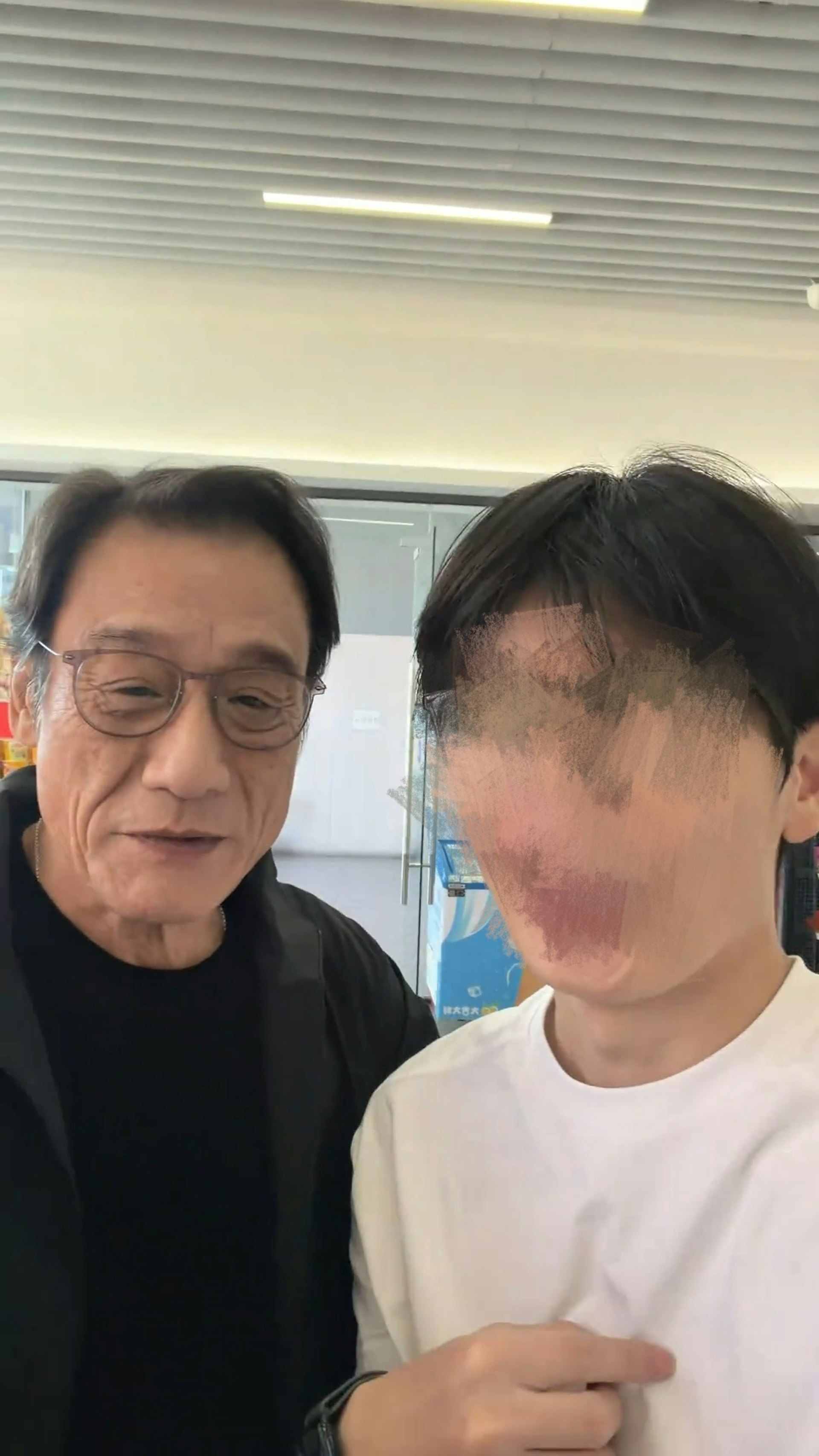 梁家輝謙稱「不是明星,職業而已」。
