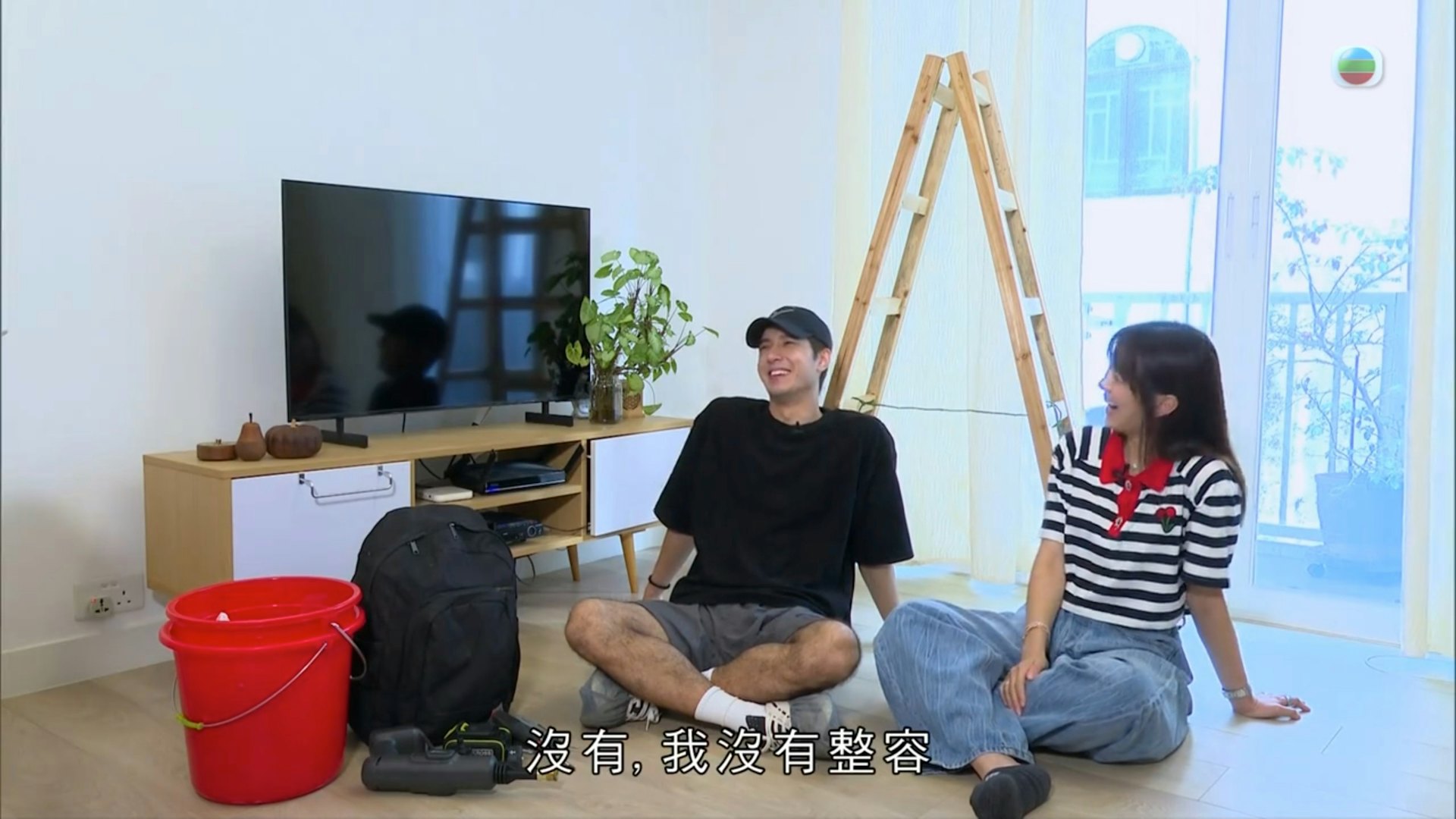方智弘強調自己無整容。(電視截圖)