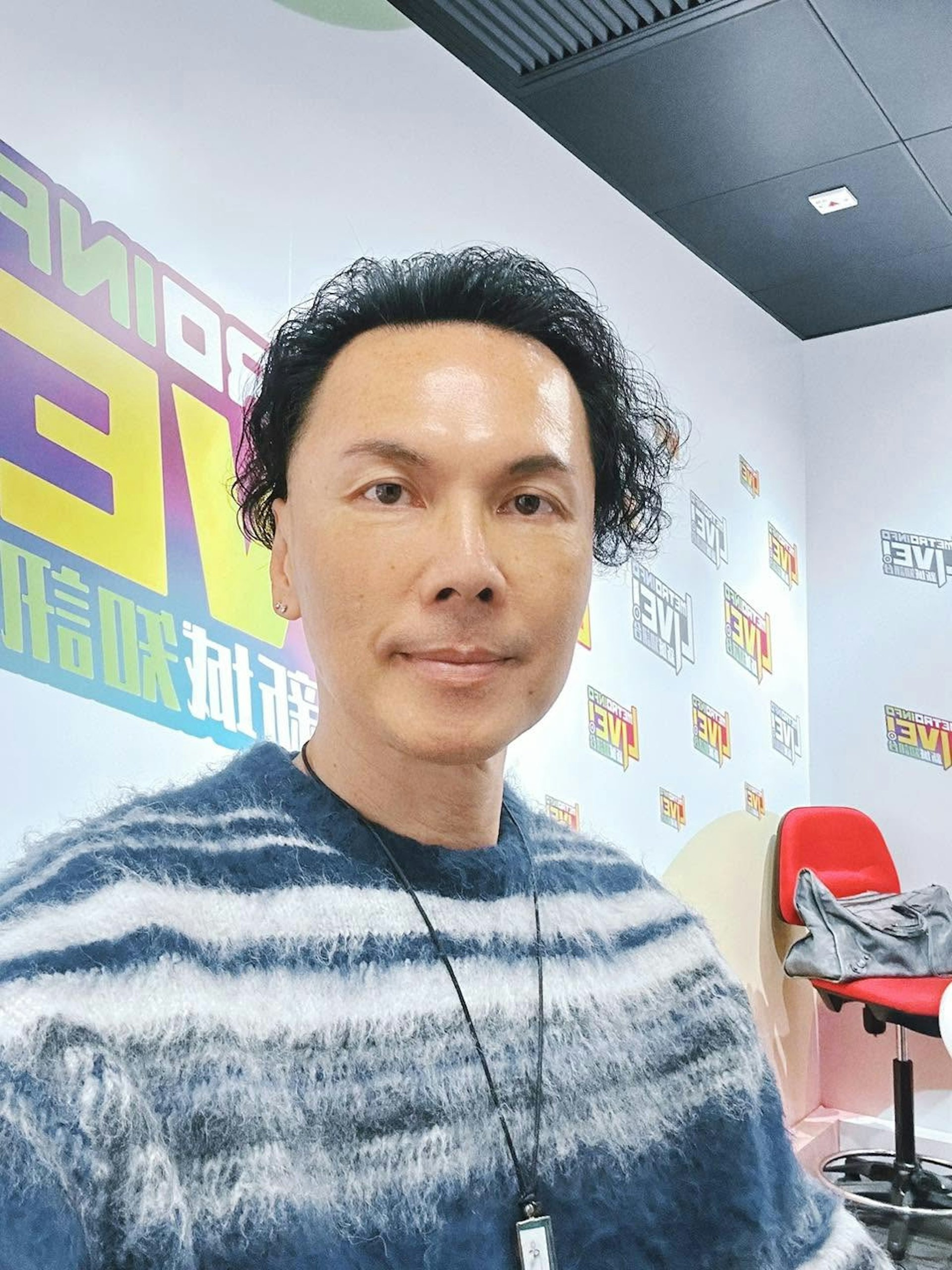 身形嚴重消瘦惹網民憂心。(FB@歐陽德勛)
