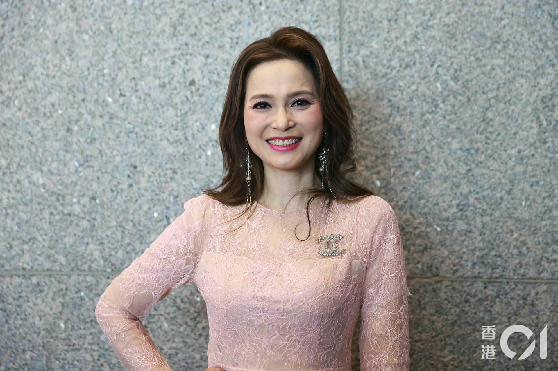 樊亦敏即使到現在,仍然是圈中一等一美魔女!