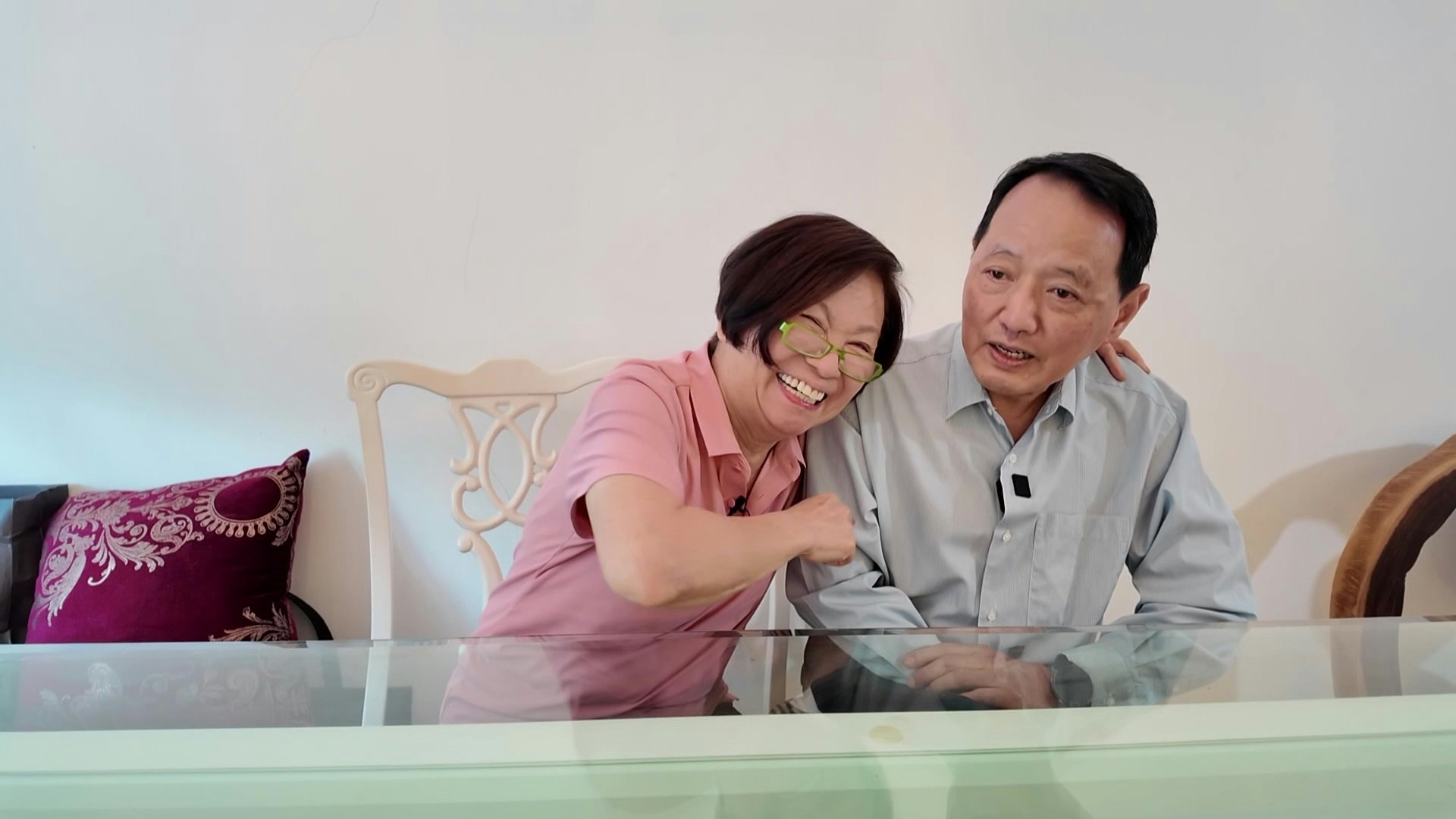 佢同老公感情雖然窒嚟窒去,但感情極好,齋睇相都感受到。
