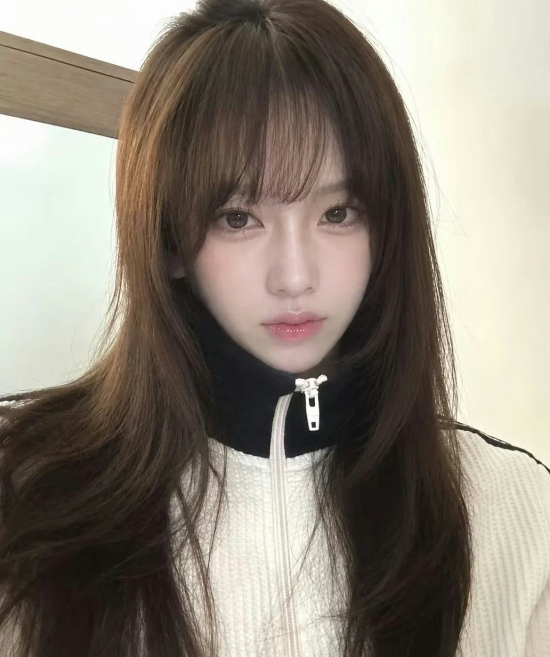 AI女团BABYQUEEN成员Youngxi(裴永希)(小红书@BABYQUEEN)