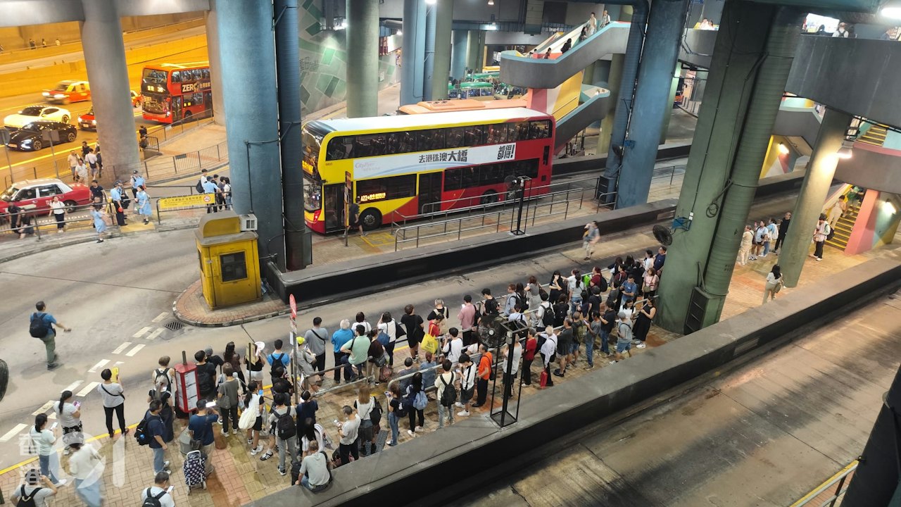 港鐵藍田站路軌起火|延誤幾耐先罰錢?罰幾多?乘客幾時享半價?