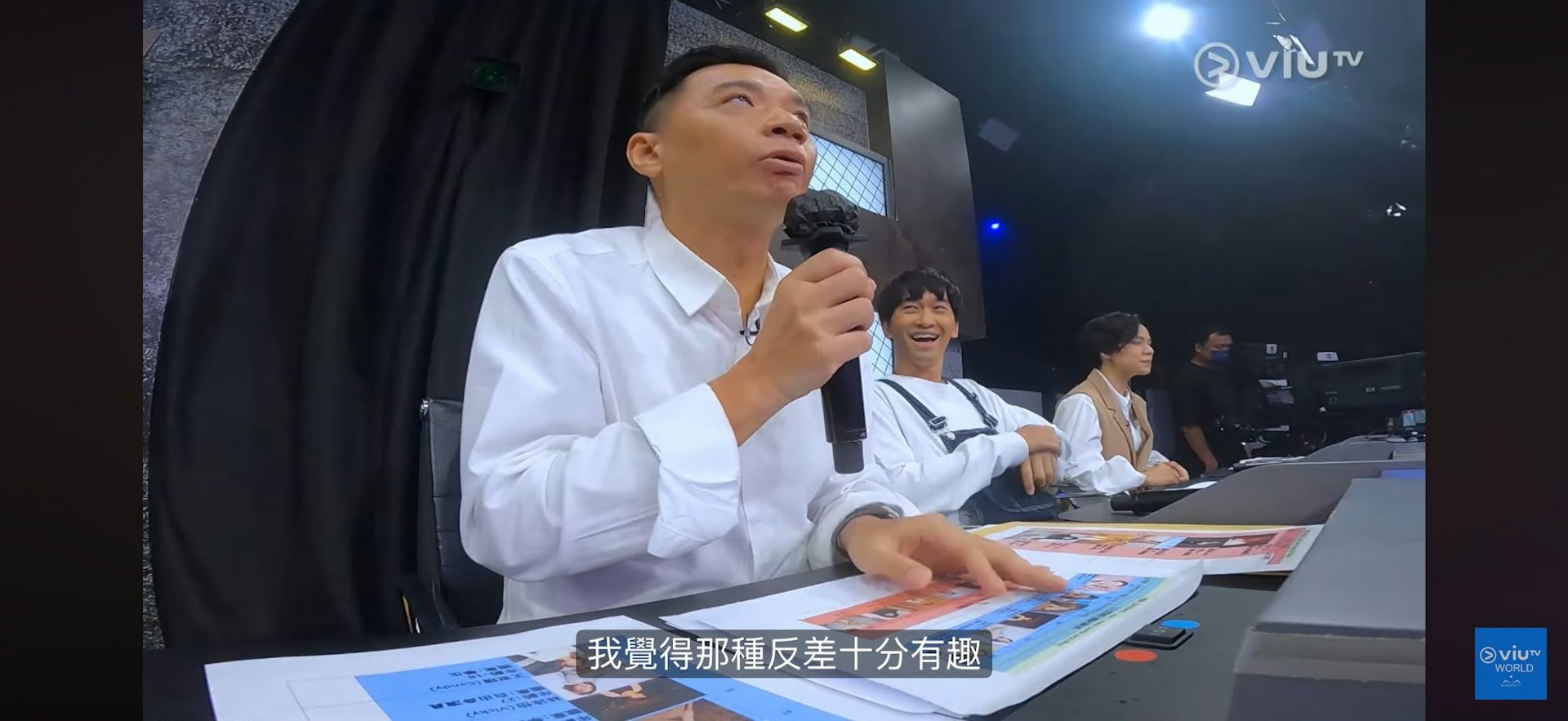 陳輝揚繼續講評語。(ViuTV截圖)