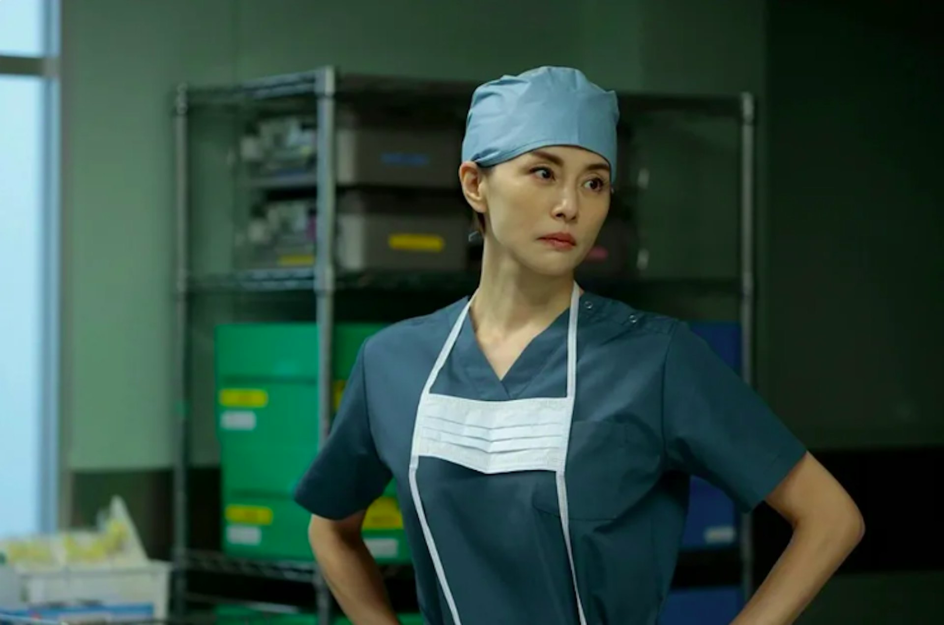 原作日版中《Doctor X:白色黑手党时代》米仓凉子饰演的大门未知子以「我,绝对不会失败」(私、失败しないので)及「恕不奉陪」(致しません)震撼观众。(日版《Doctor X》剧照)
