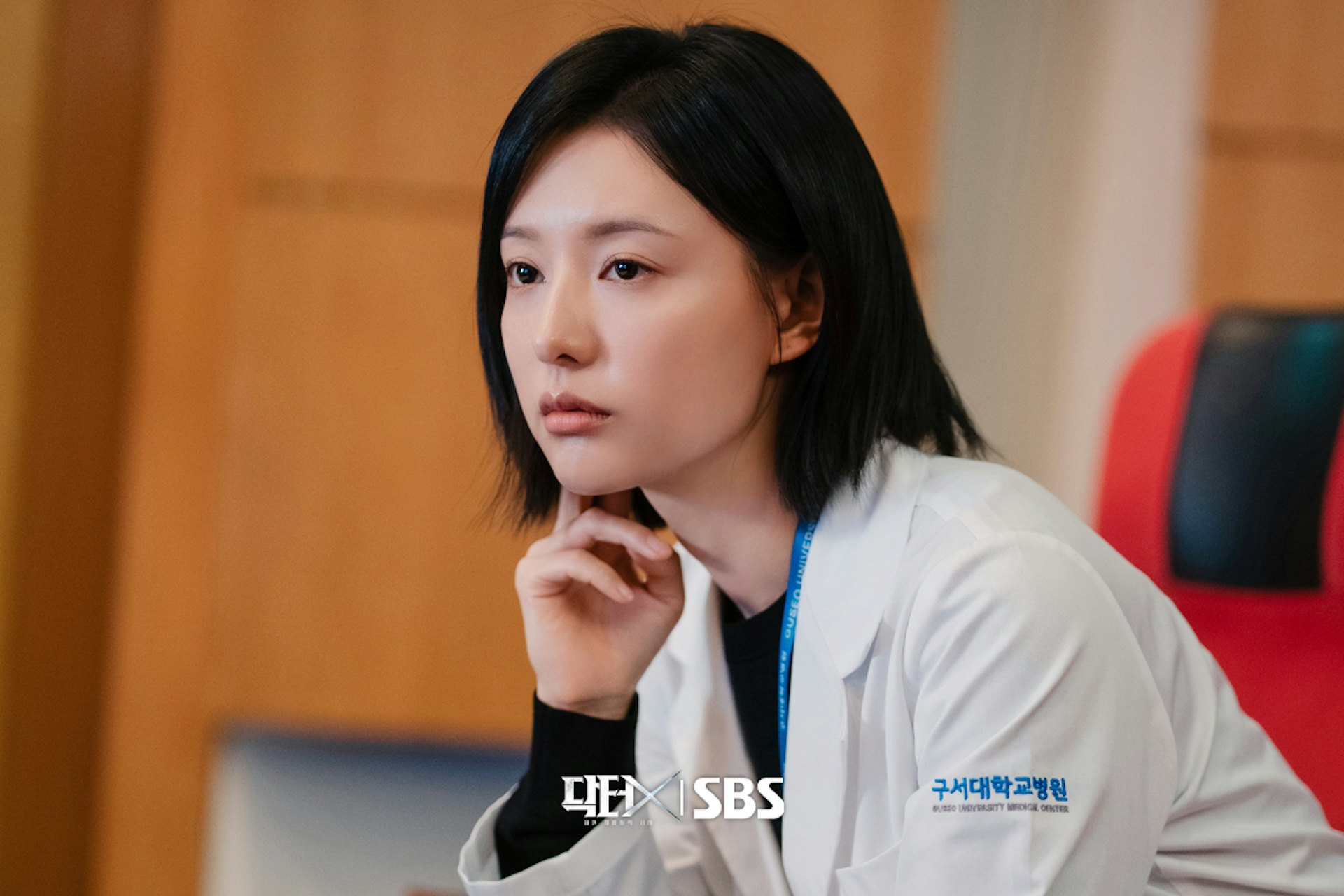韩剧《Doctor X》金智媛挑战米仓凉子!(IG@sbsdrama.official)
