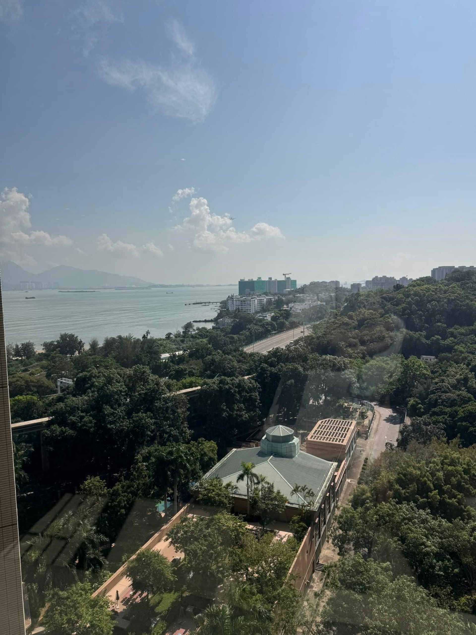 帝涛湾浪琴轩室3座中层C室。