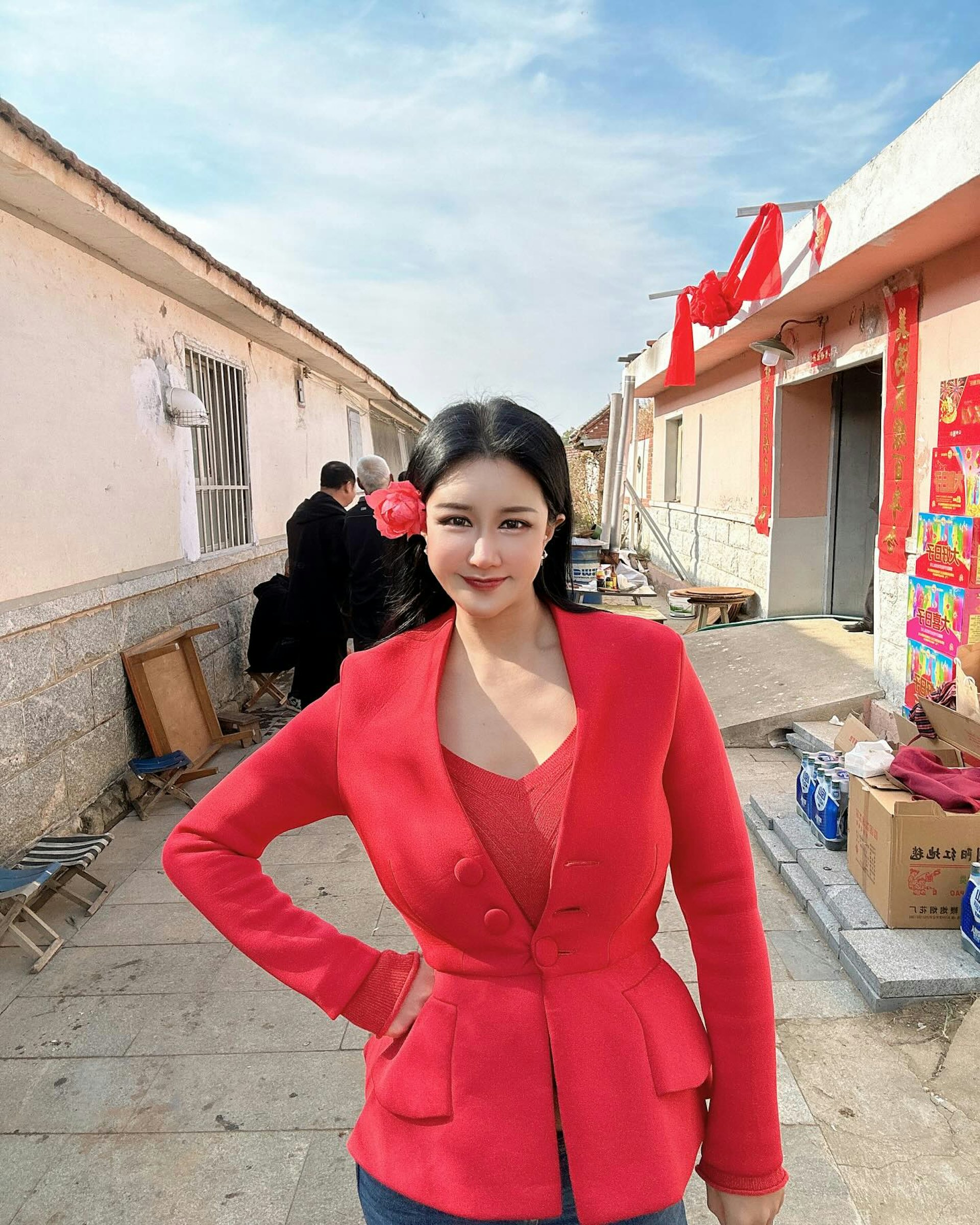 嫁到乳山农村。(IG@angelinazhang)