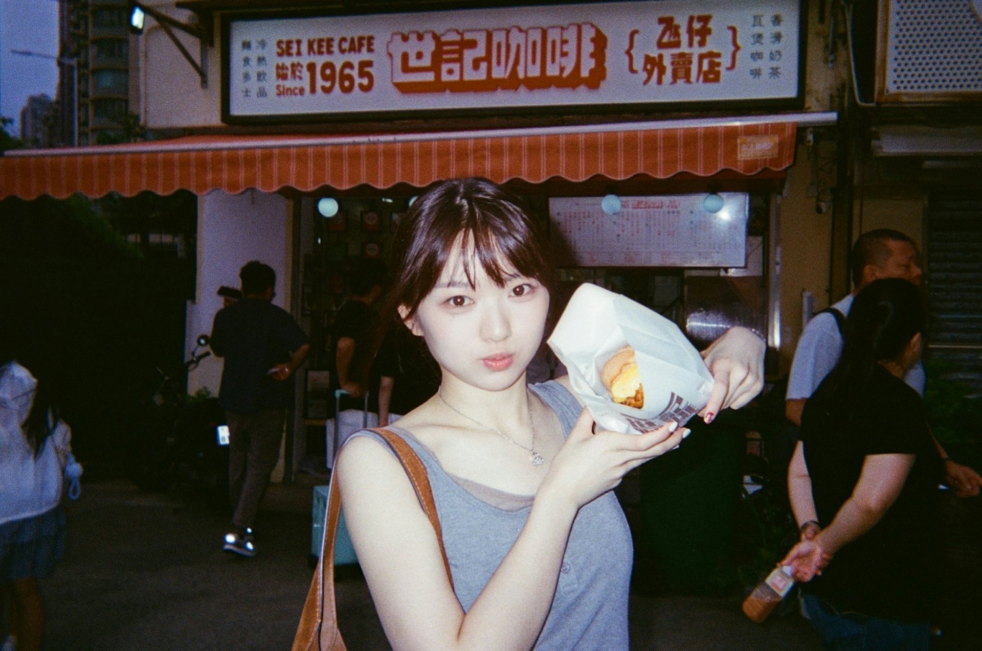 圈圈报警反被质问成二次伤害。(ig@_08.07_cnh)