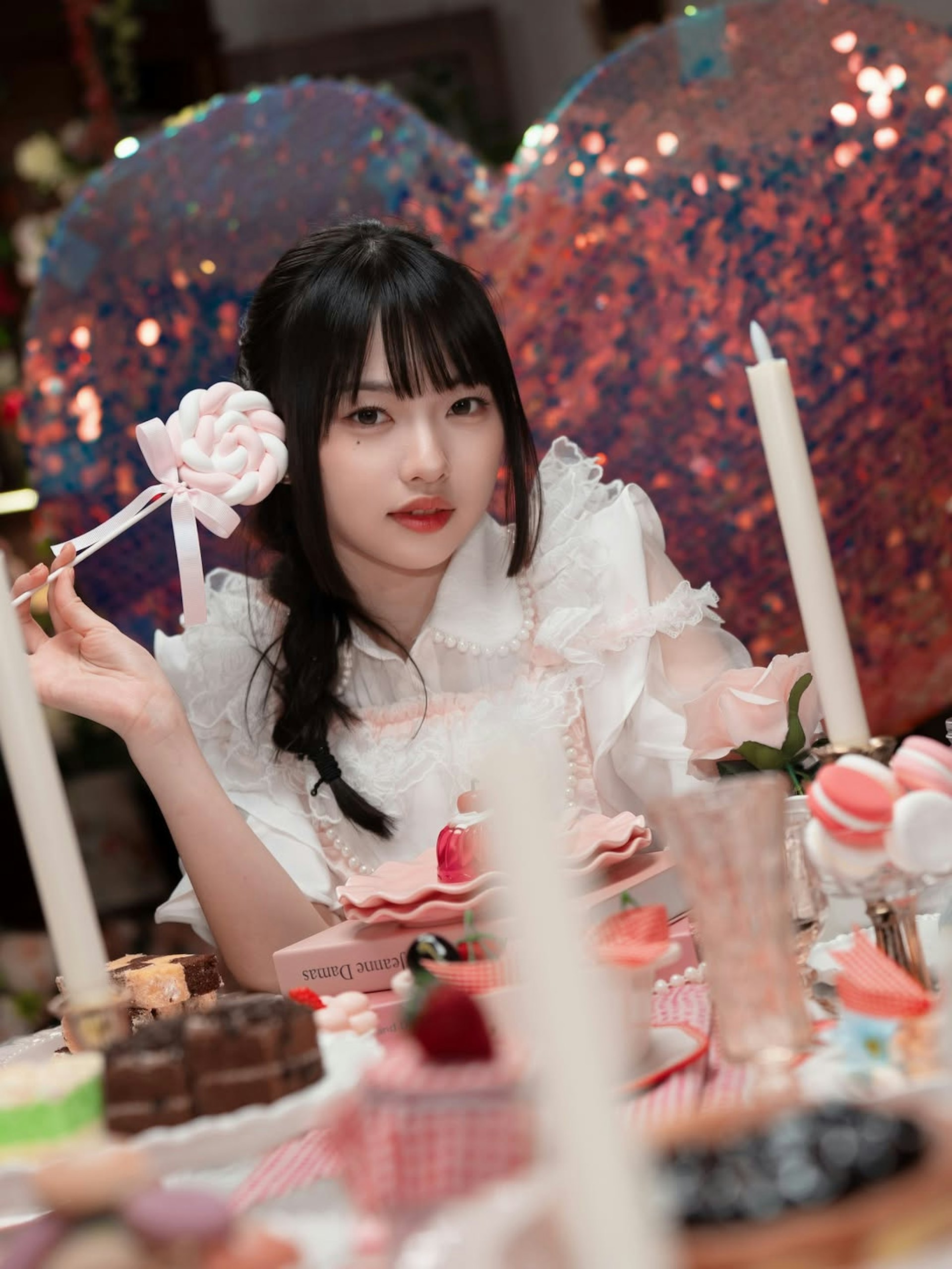 圈圈自言未必有资格说大道理,但仍希望借自身经历鼓励其他女生。(ig@_08.07_cnh)