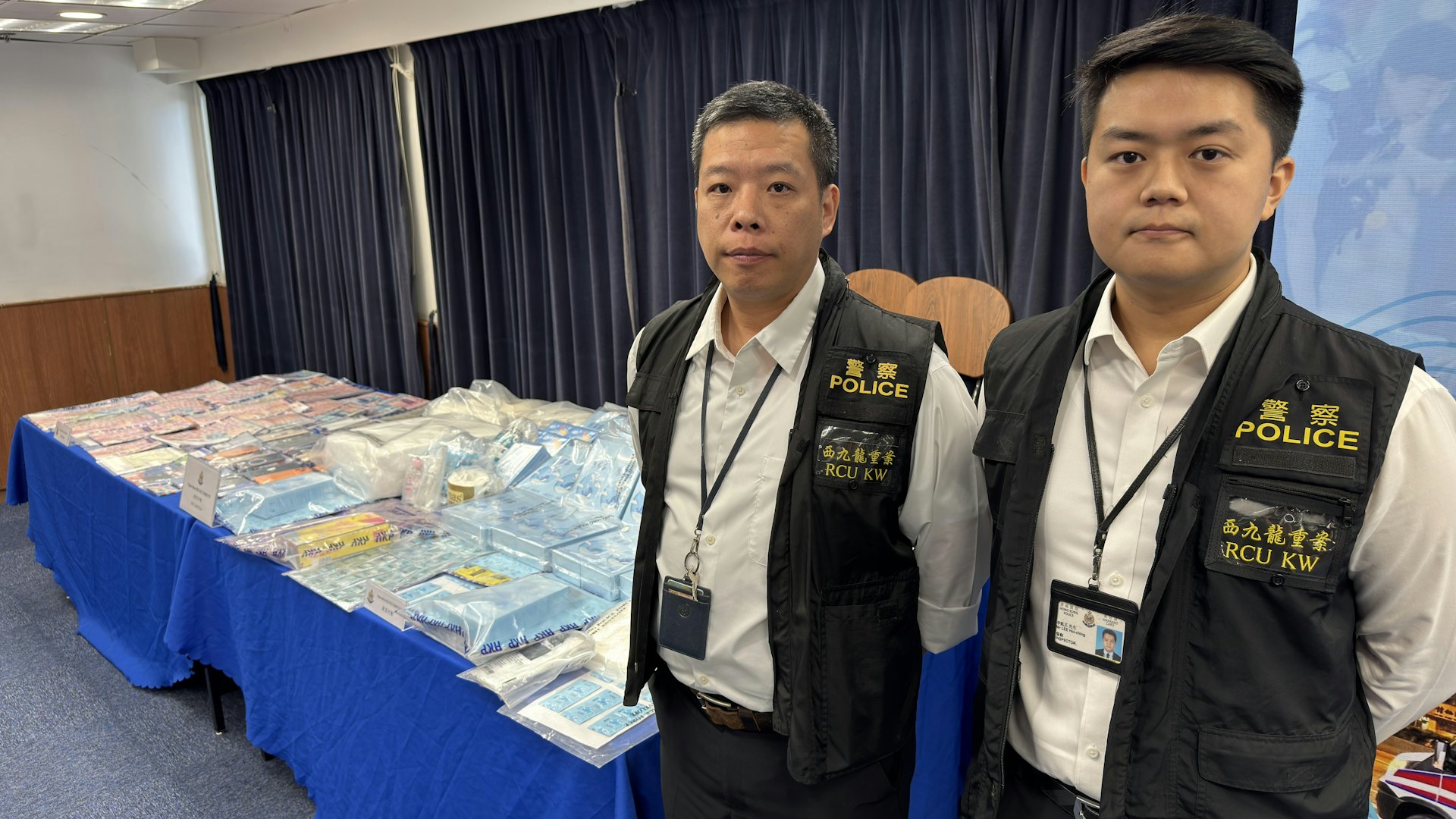 跨境卖淫团伙复灭:29人落网,内地女高铁赴港住唐楼接客 跨境卖淫团伙复灭:29人落网,内地女高铁赴港住唐楼接客