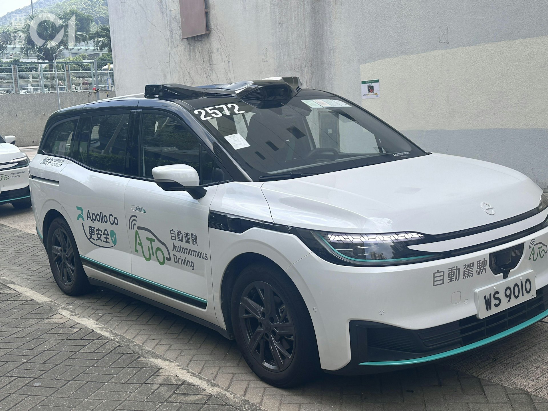 试乘车辆为RT-6电动车,车辆暂时只能承载两名客人。(林晓仪)