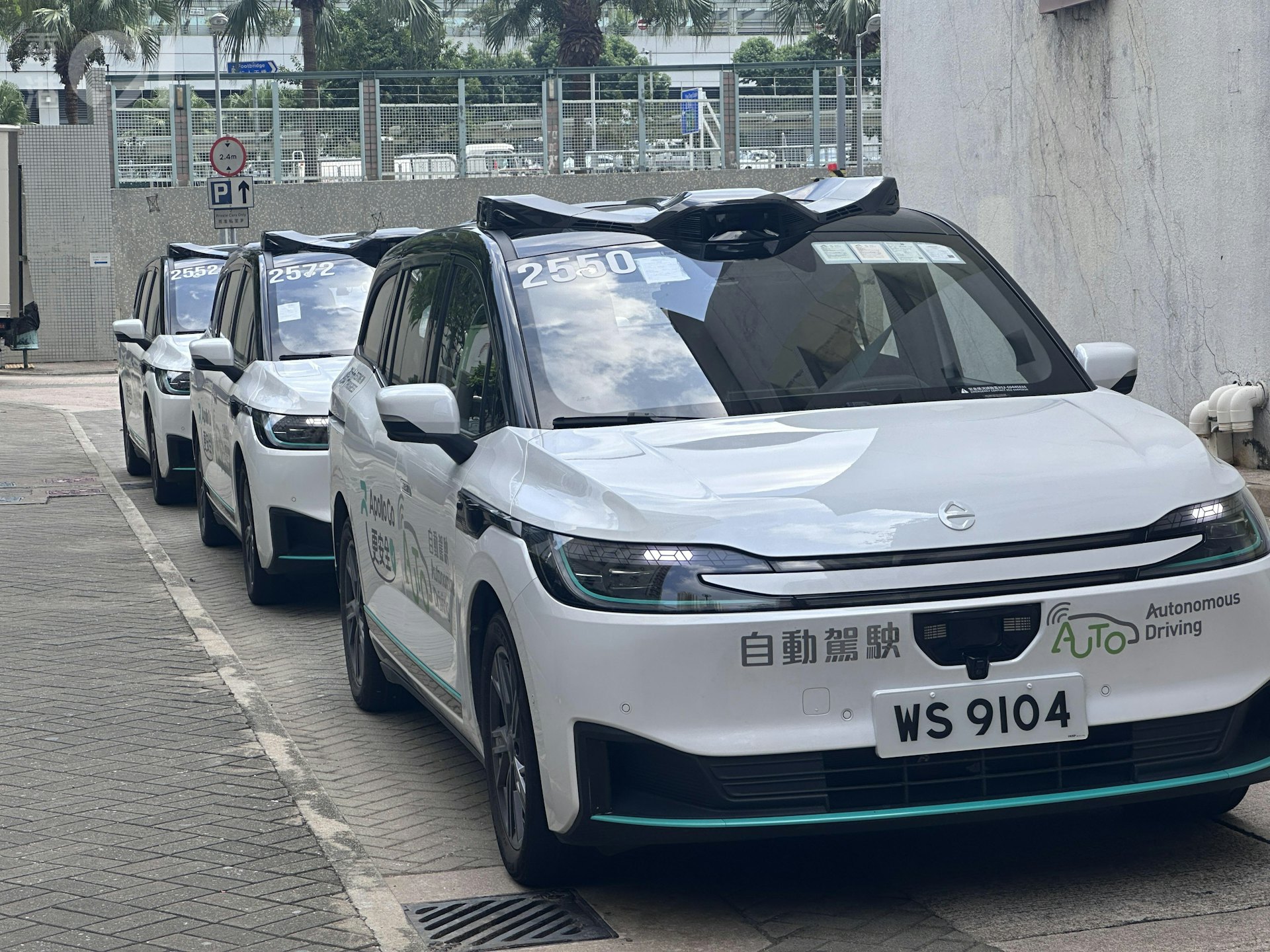 萝卜快跑10月20日启动公众试乘:记者实测东涌自动驾驶,体验平稳 萝卜快跑10月20日启动公众试乘:记者实测东涌自动驾驶,体验平稳