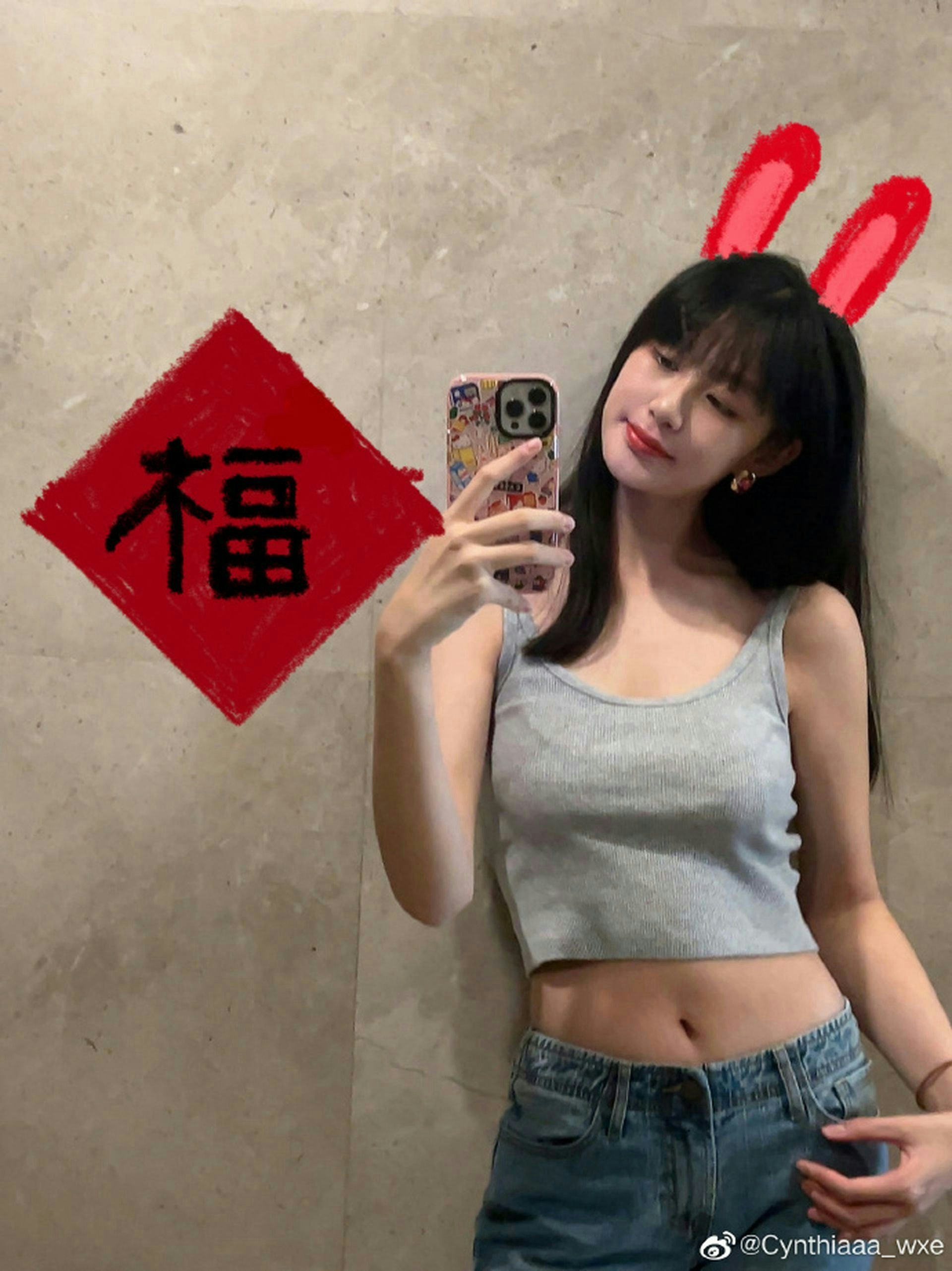 爱女吴熙儿愈大愈靓,愈来愈有星味。