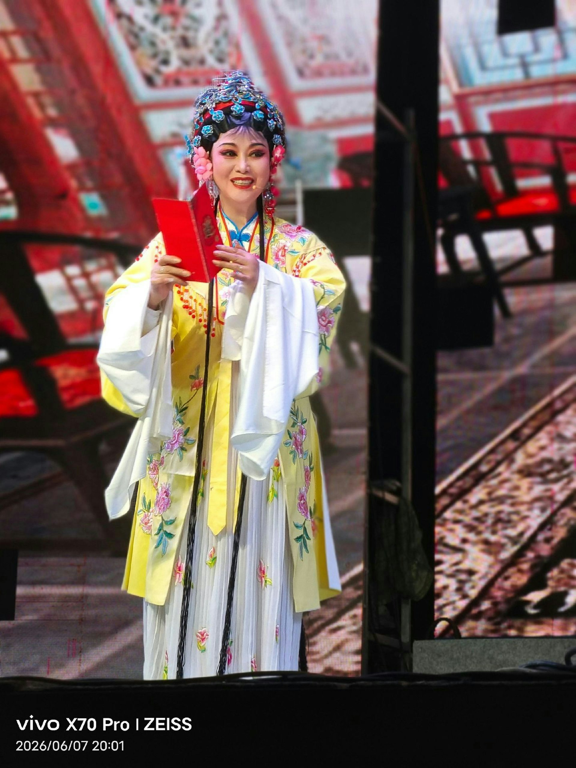 越剧演员钱水明巡演途中溺亡,深耕民间舞台四十三载令人痛惜 越剧演员钱水明巡演途中溺亡,深耕民间舞台四十三载令人痛惜