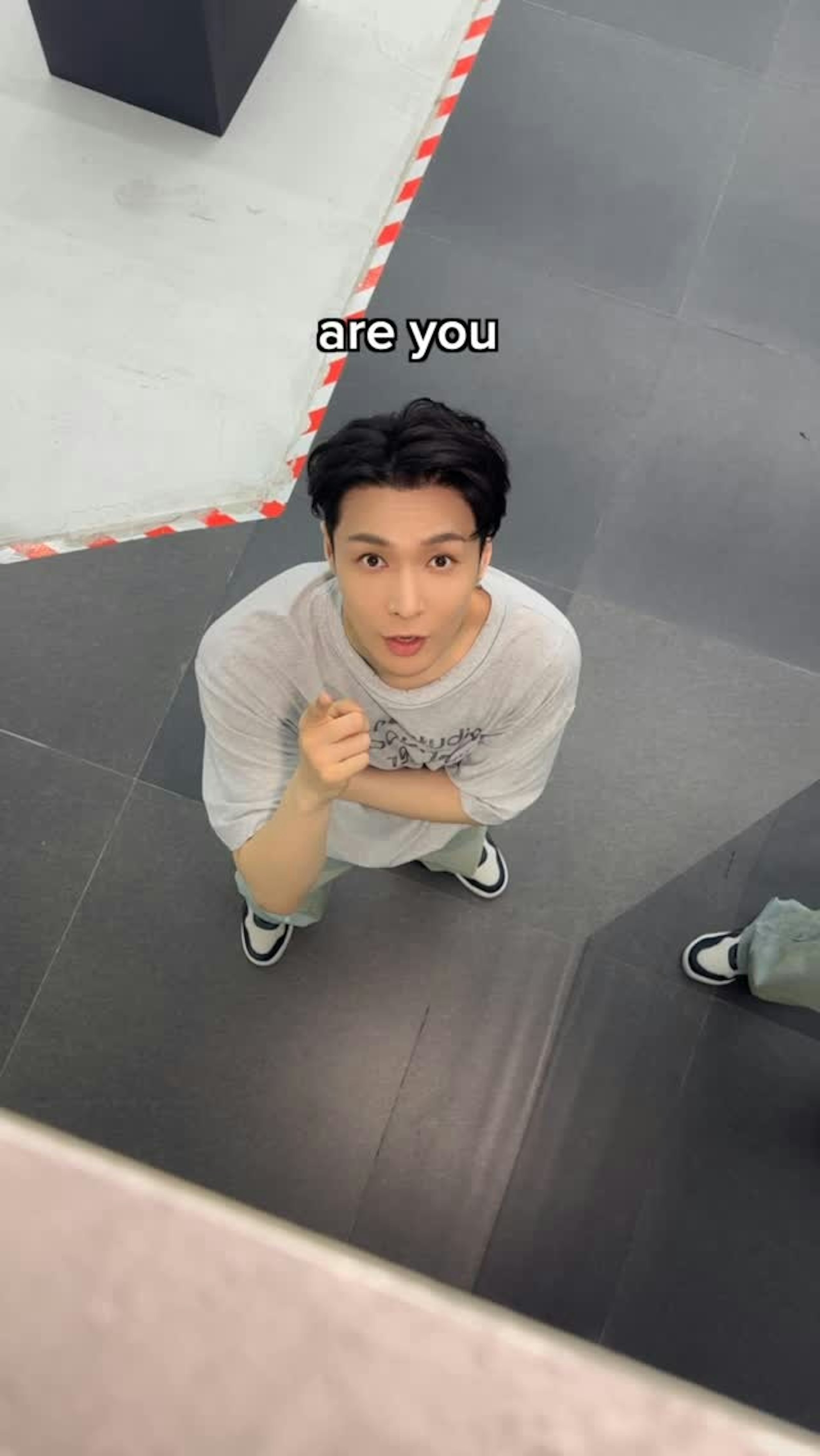 中国男星张艺兴。(IG@layzhang)