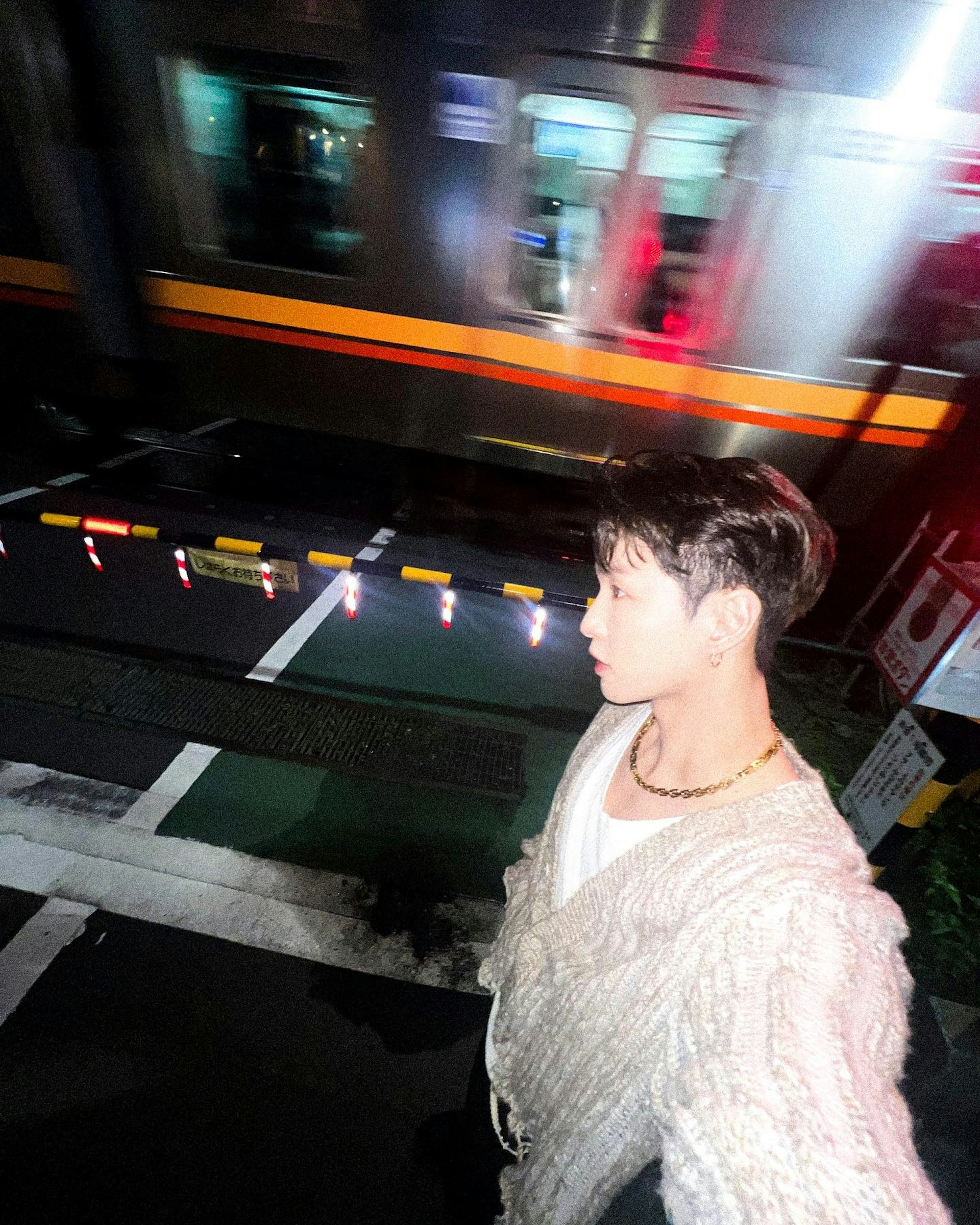 中国男星张艺兴。(IG@layzhang)