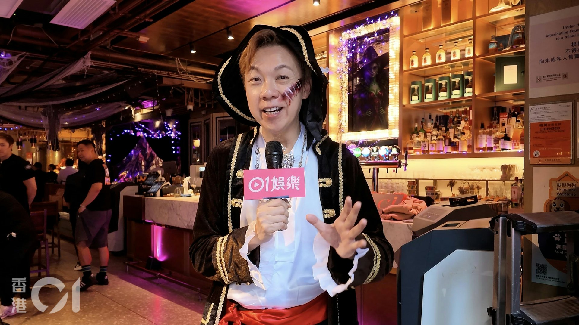 有艺人可能怕影响工作机会,就算被冒犯也未必感出声,问Francis会否建议如何表达较好?他认为不需有任何技巧去修饰,直接讲就够:「不平则鸣!有啲咩你觉得真系接受唔到你就要讲,但系当然要理性咁讲。」