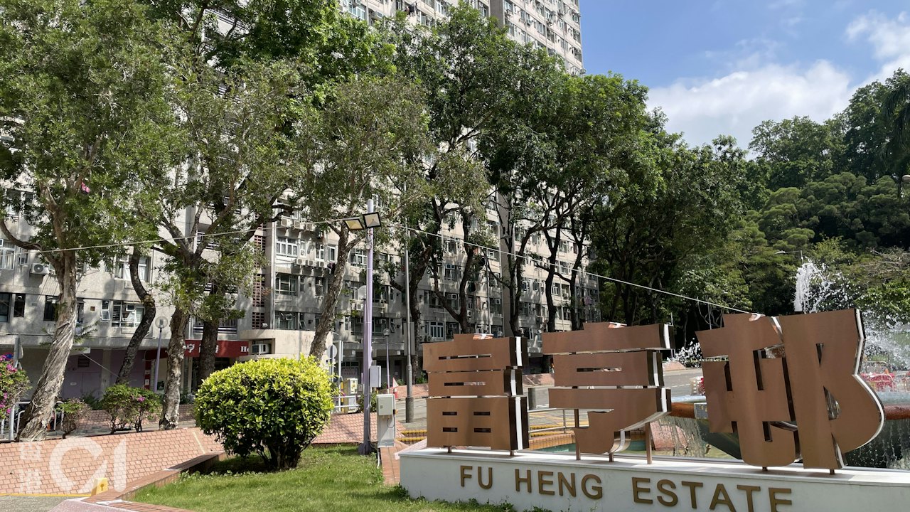 臺日電梯換𨋢違規|富亨邨居民盼暫緩合約:工程延期好過揀間唔好