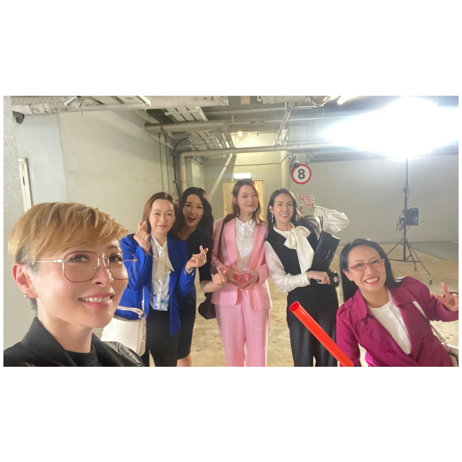 吕慧仪告别《爱回家》变女强人。(IG@konniecrab)