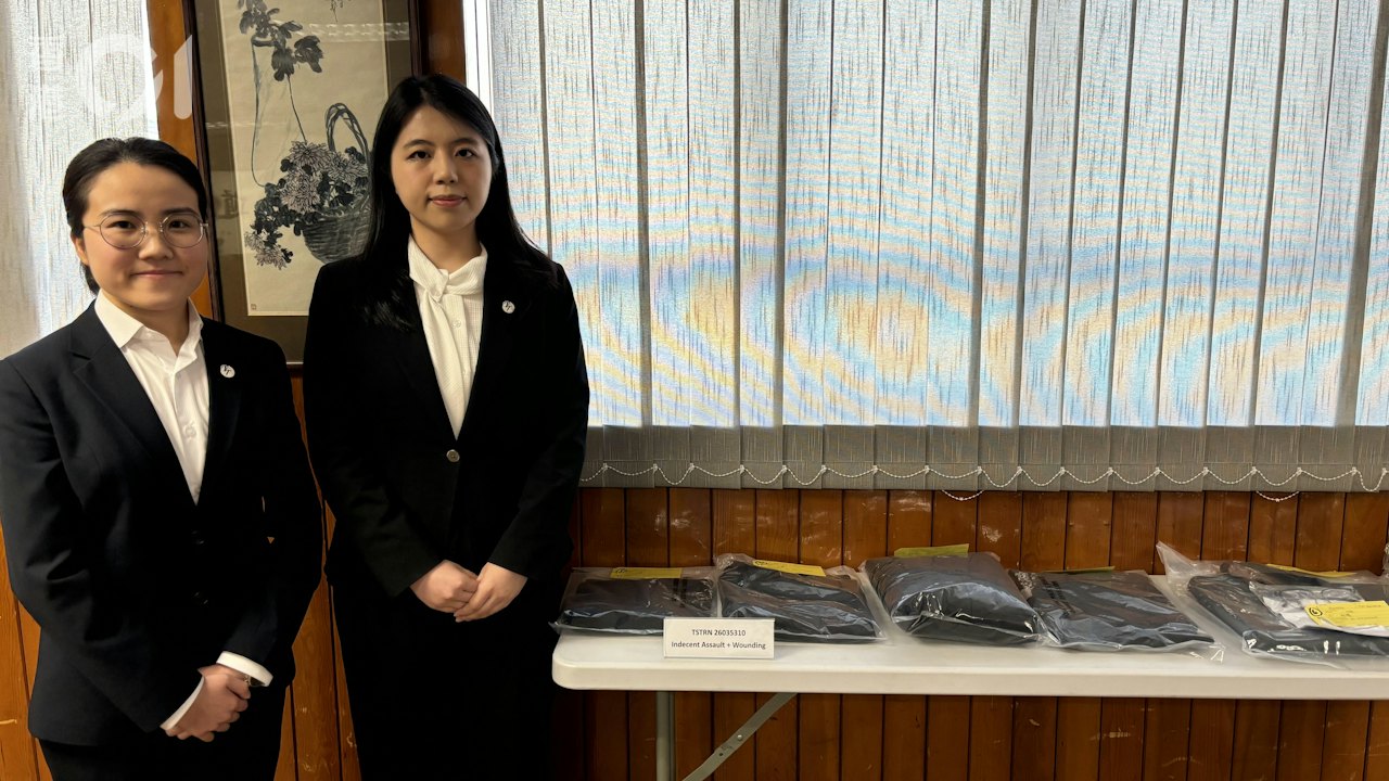 疑屢於尖沙咀扶手梯向短裙女腿部淋不明液體 警拘IT男涉猥褻侵犯